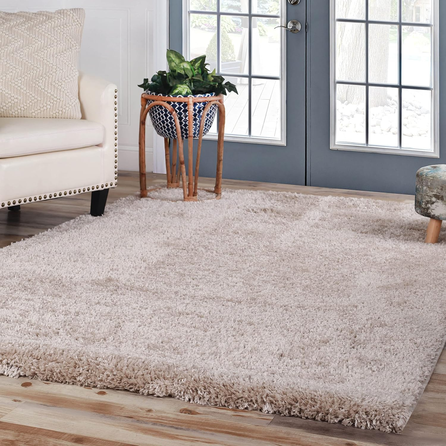 Superior Indoor Large Shag Area Rug with Cotton Backing, Ultra Plush and Soft, Fuzzy Rugs for Living Room, Bedroom, Office, Playroom, Kids, Home Floor Decor, Berlin Collection, 4' X 6', Beige