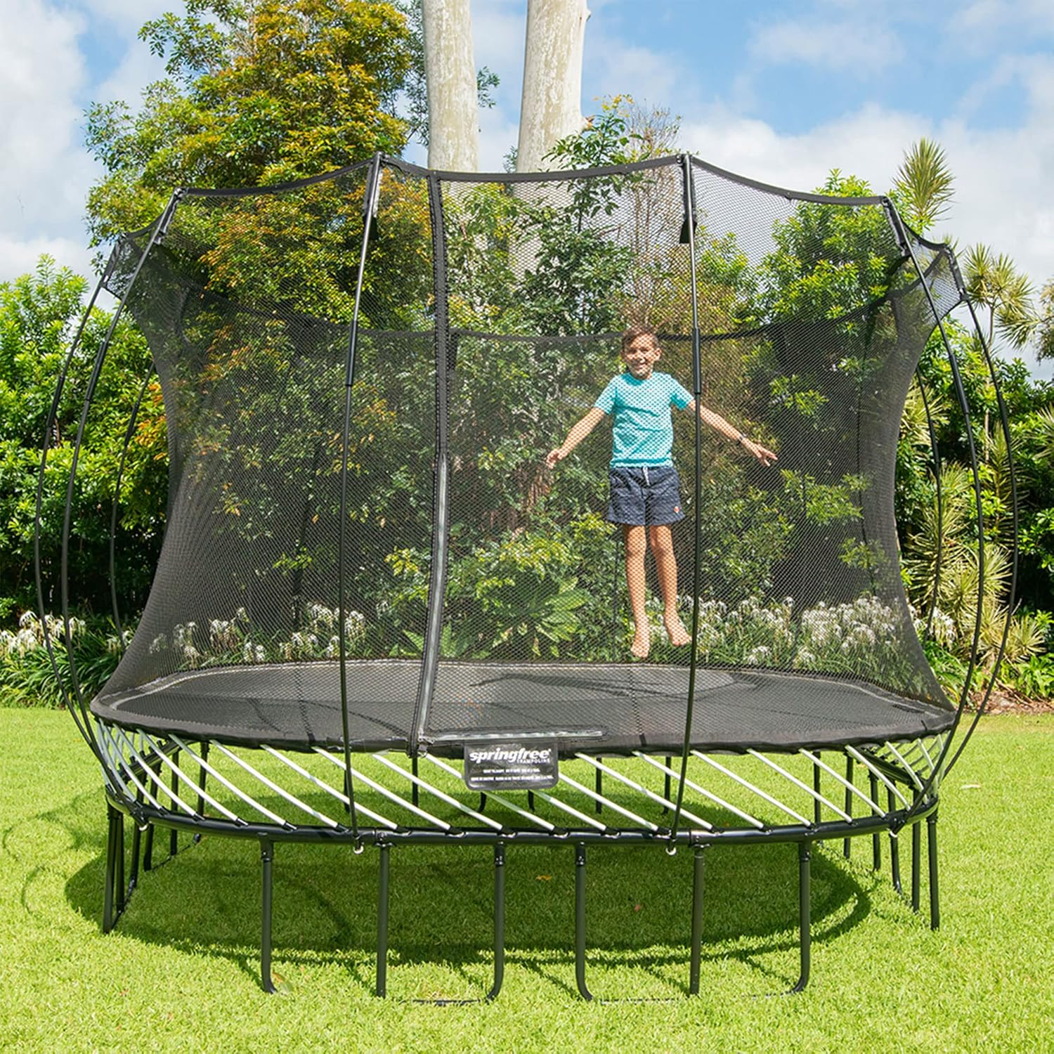 Springfree Trampoline Kids Outdoor Large 11 Ft Trampoline with Enclosure