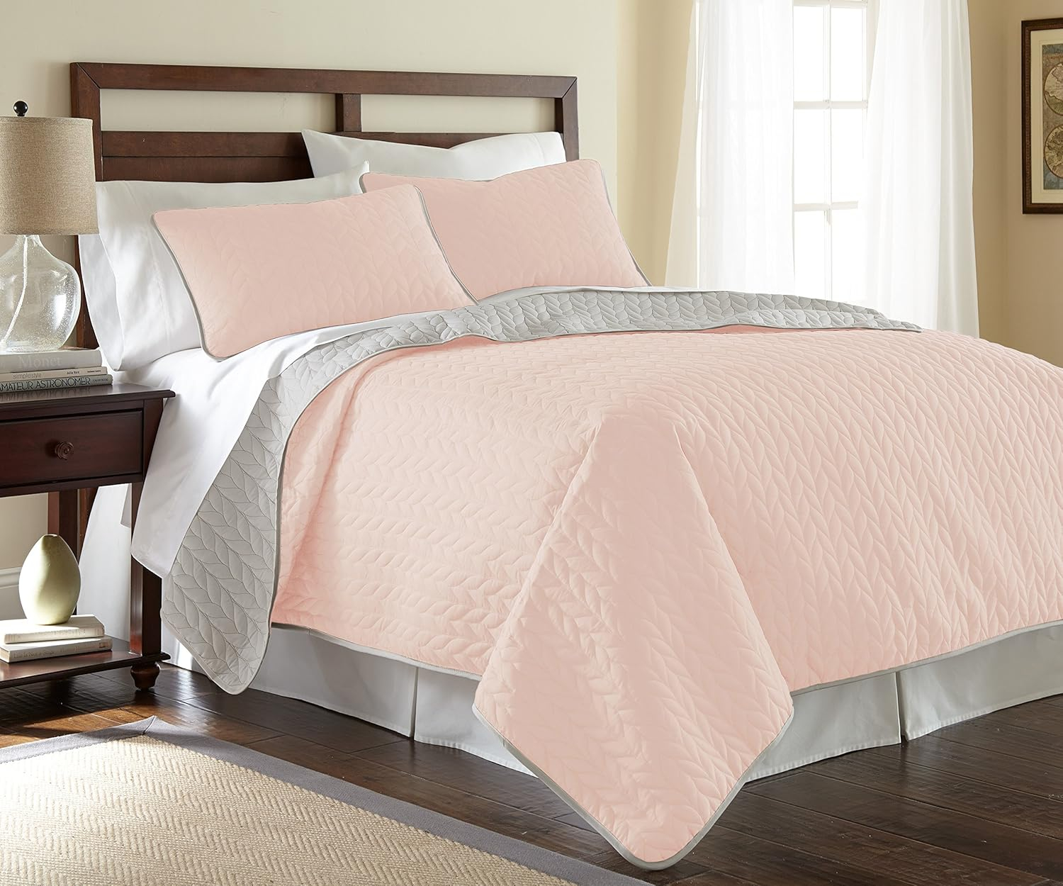 Amrapur Overseas Inc. Modern & Contemporary Coverlet Set