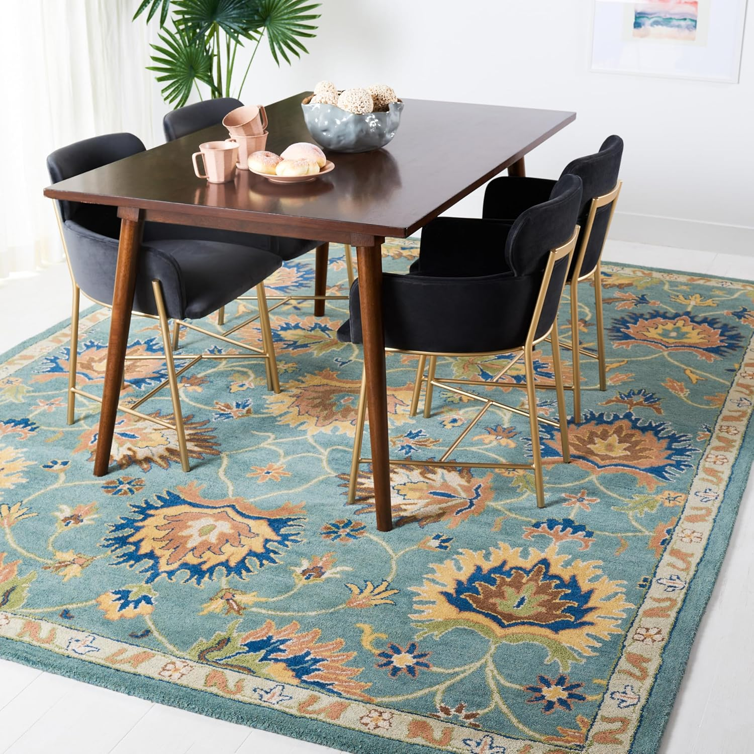 SAFAVIEH Heritage Odran Traditional Wool Area Rug, Light Blue, 8' x 10'