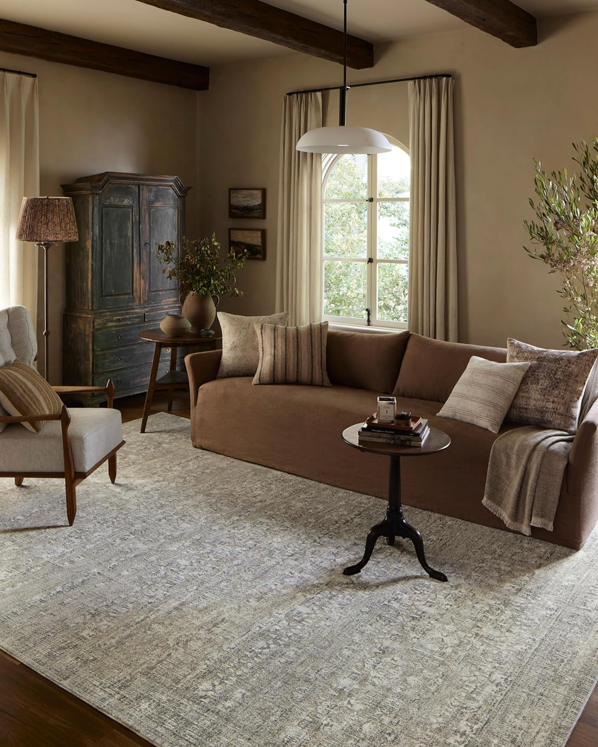 Loloi Amber Lewis Honora Collection HON-04 Grey/Beige 2'-7" x 10'-0" Runner Rug