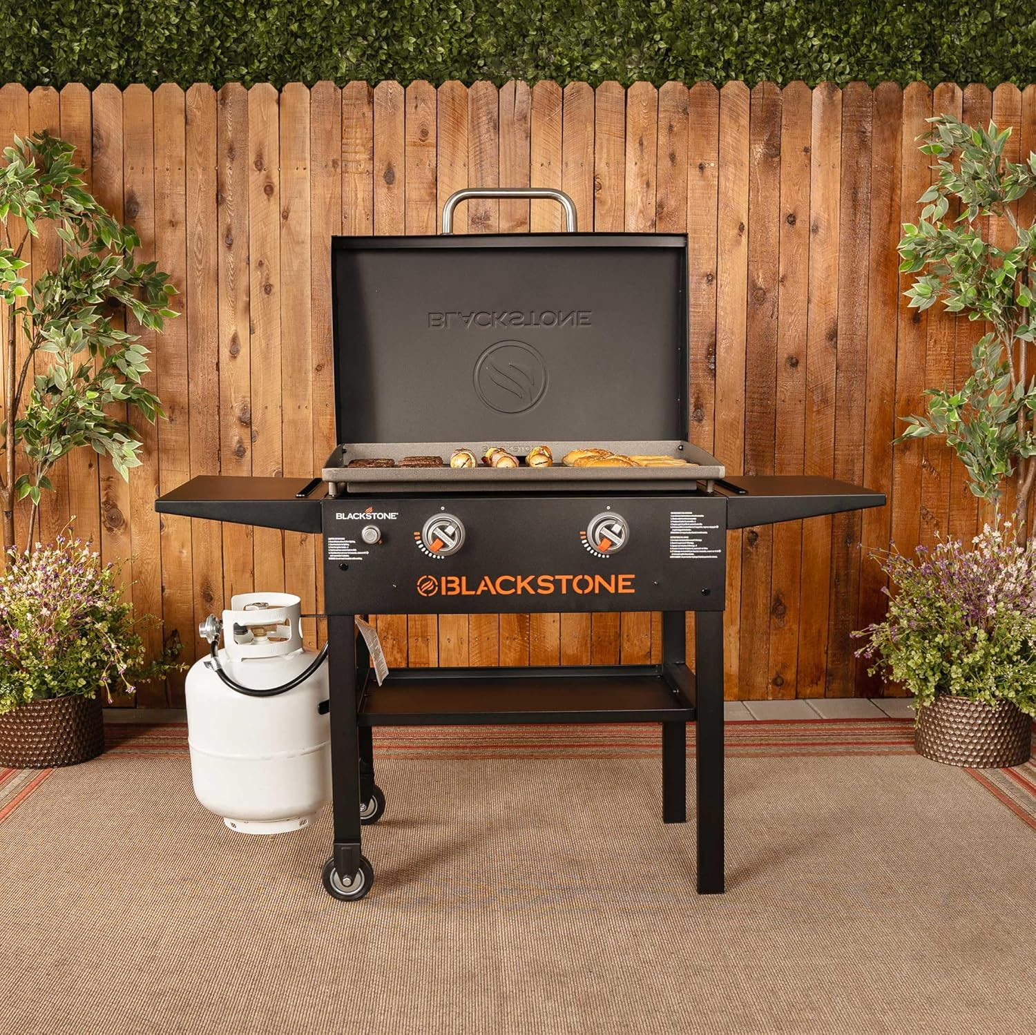 Black 28" Steel Propane Outdoor Griddle with Hood