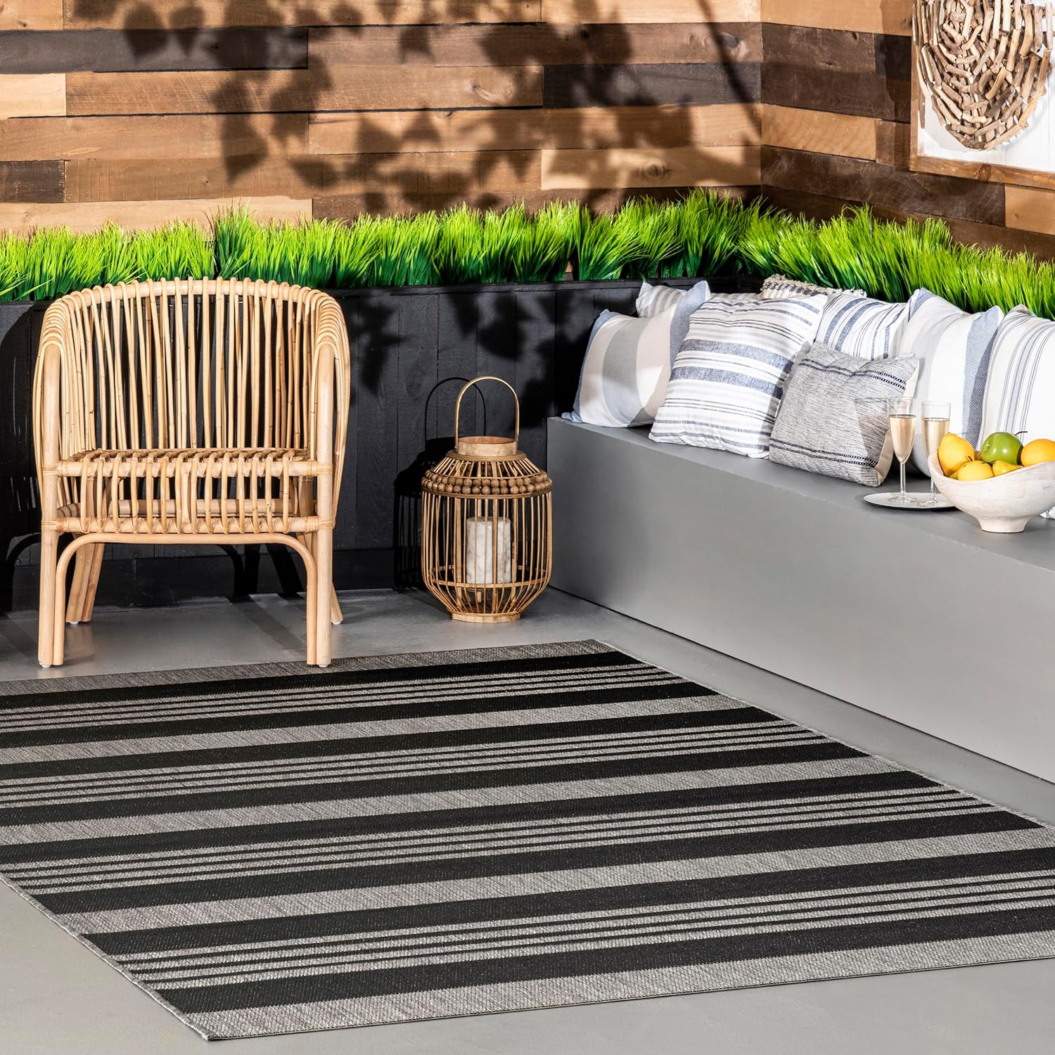 nuLOOM 3' x 5' Outdoor Performance Area Rug, OEKO-TEX Certified, Weather Resistant, High Traffic, Patio, Balcony, Outside, Robin Grey
