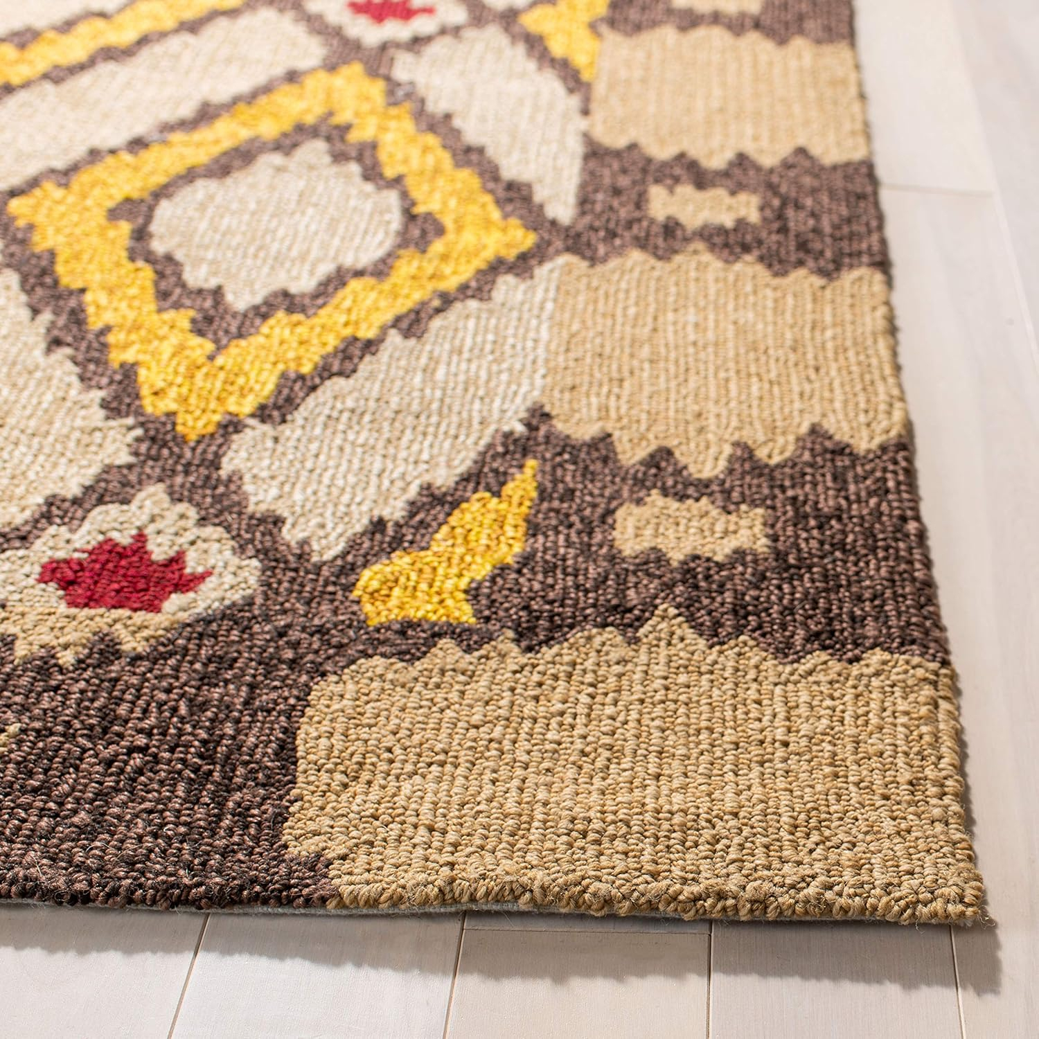 SAFAVIEH Four Seasons Isidora Bordered Area Rug, Beige/Yellow, 2'6" x 4'