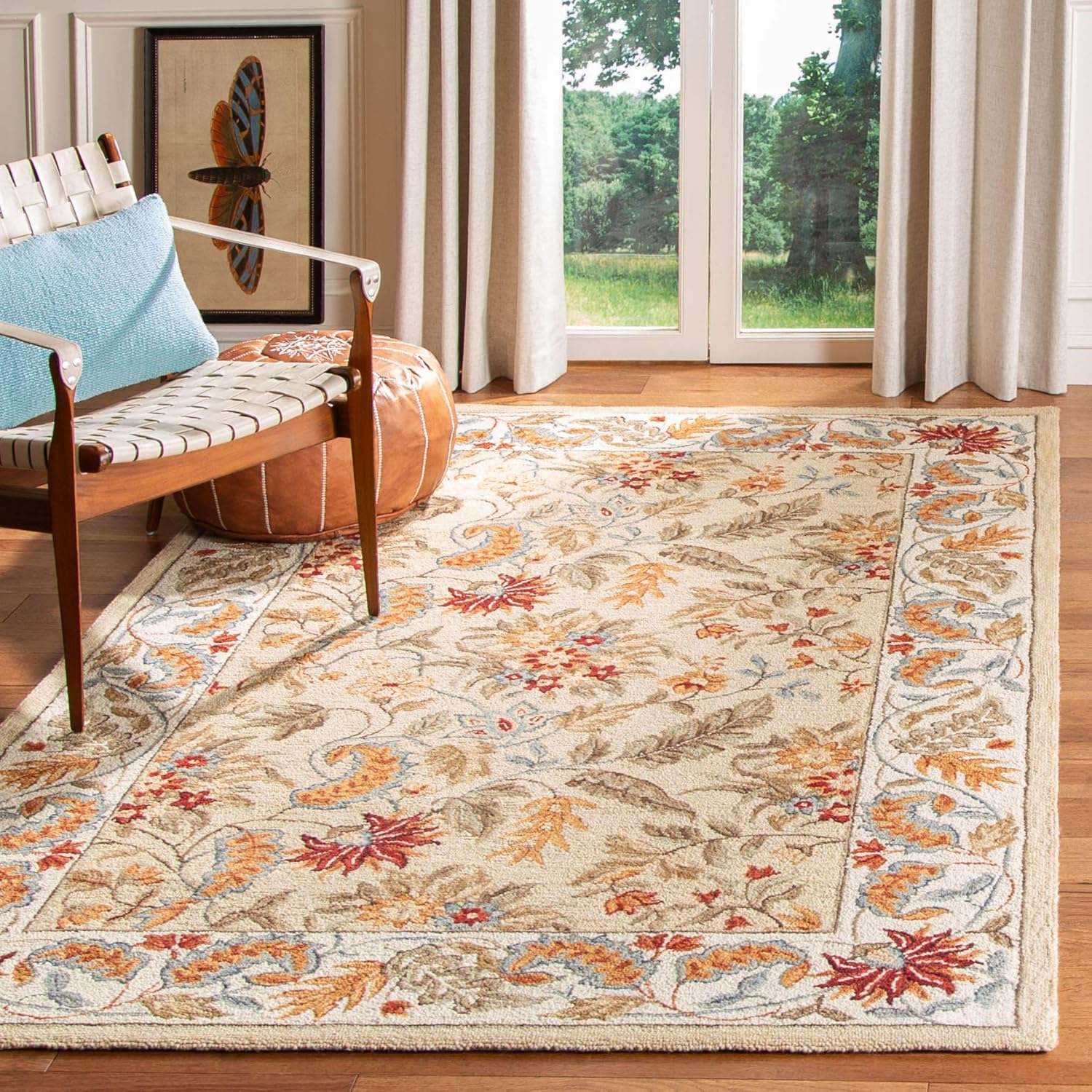 SAFAVIEH Chelsea Alaia Floral Wool Area Rug, Light Blue, 6' x 6' Square