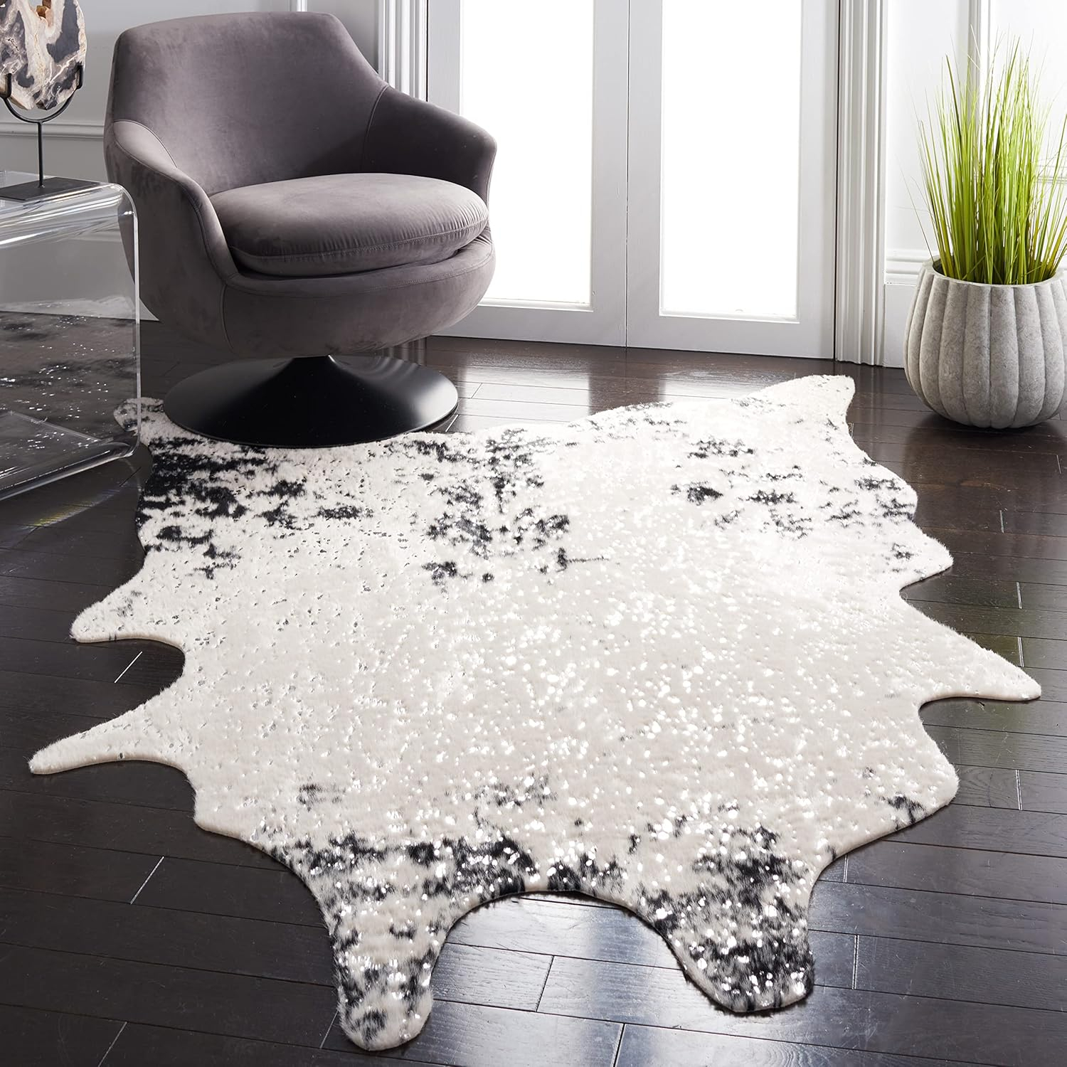 SAFAVIEH Faux Cow Hide Dalia Novelty Area Rug, Beige/Dark Brown, 3' x 5'