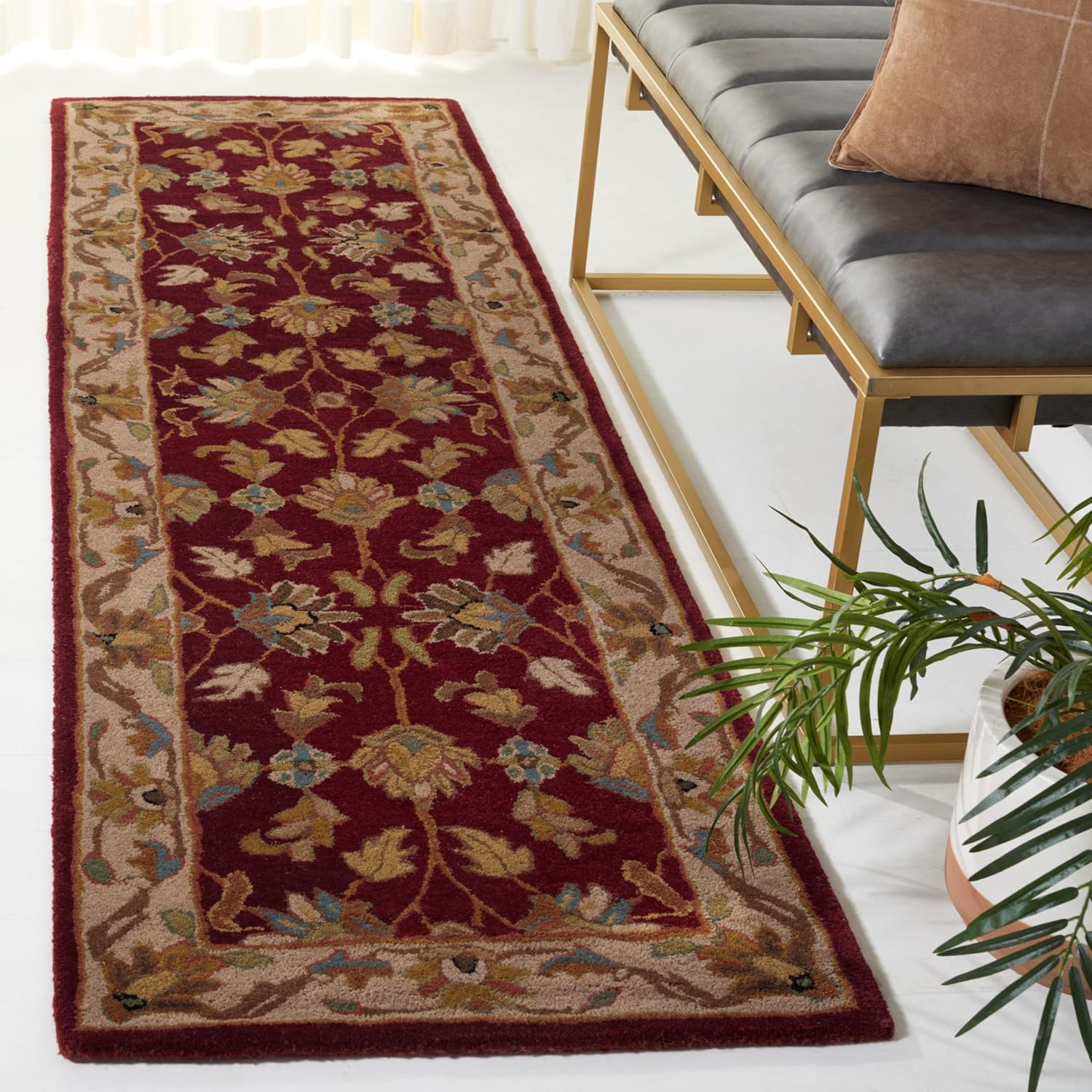 SAFAVIEH Heritage Valery Oriental Wool Runner Rug, Red/Ivory, 2'3" x 14'