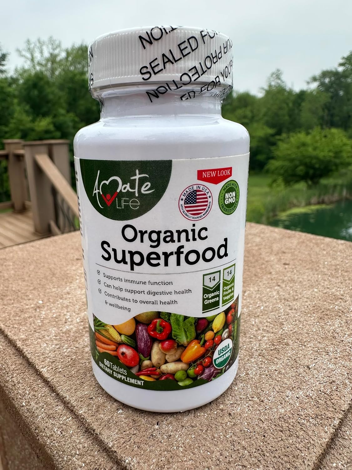 Organic Superfood Greens Fruits and Veggies Complex - Dietary Supplement with 14 Greens and 14 Fruits & Vegetables with Alfalfa Rich in Antioxidant Organic Ingredients Non-GMO 60 Capsules