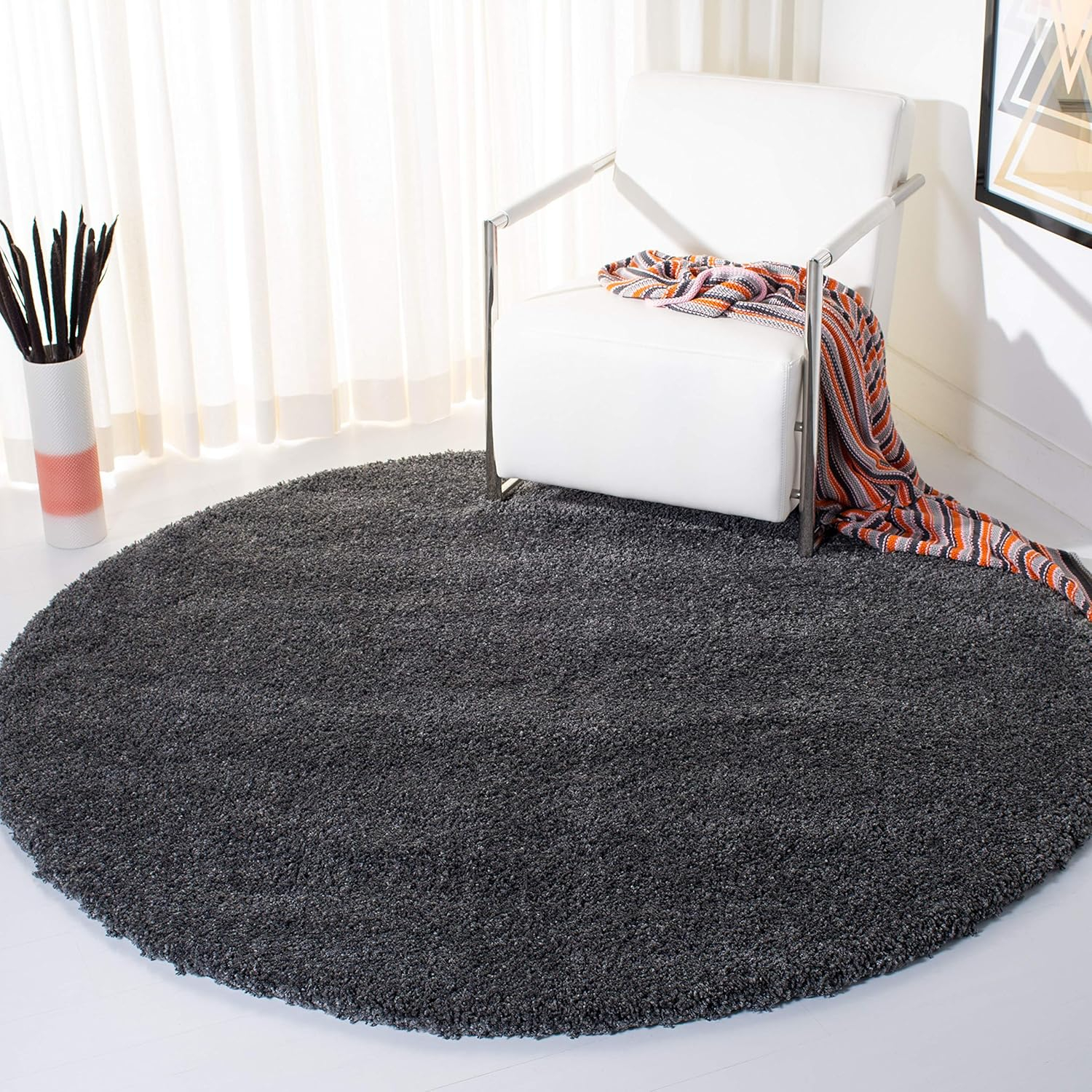SAFAVIEH California Solid Plush Shag Area Rug, Dark Grey, 8'6" x 8'6" Round