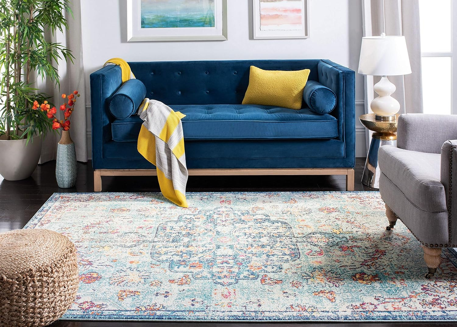 SAFAVIEH Madison Joandra Vintage Floral Area Rug, Navy/Light Blue, 5'3" x 7'6"