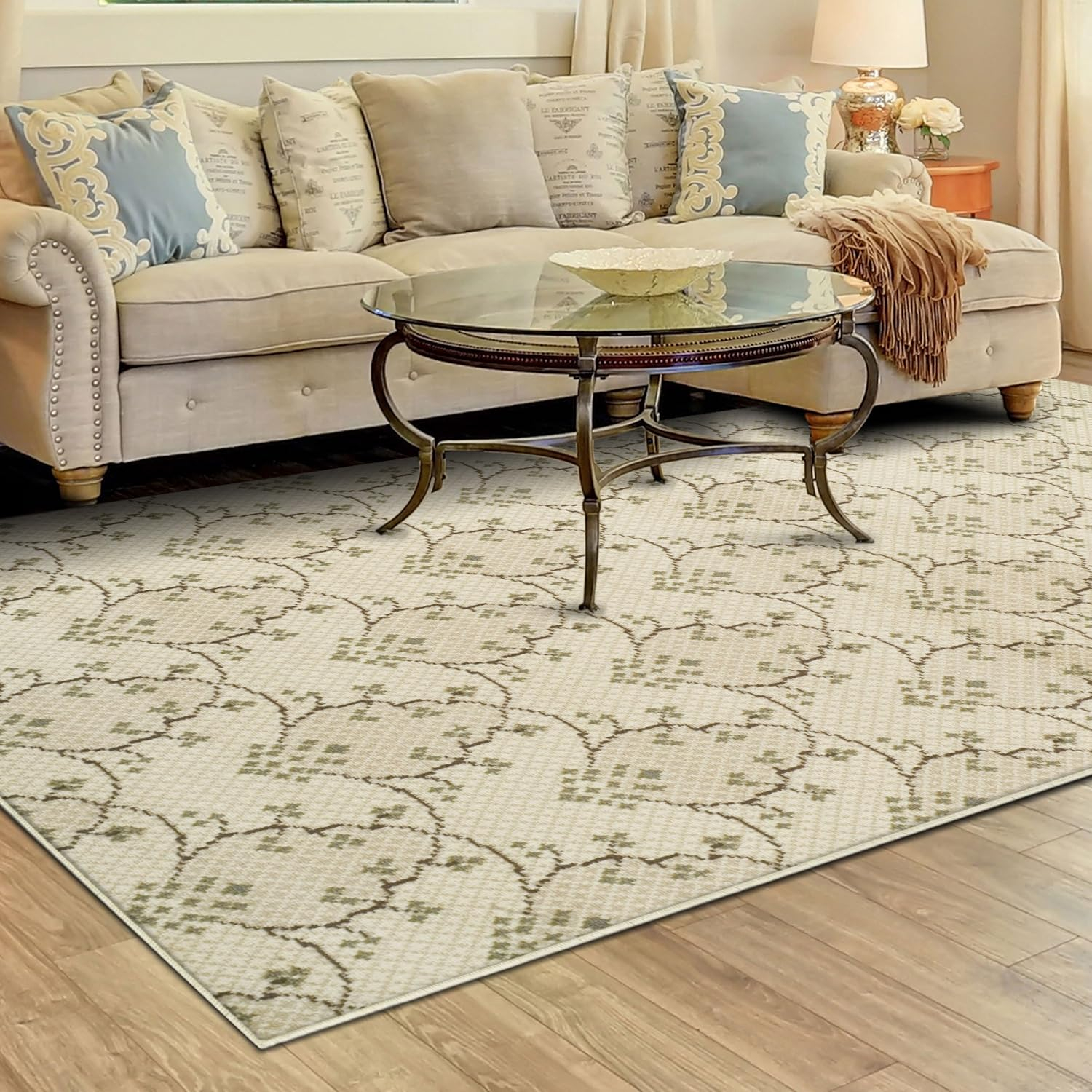 Superior Aberdeen Floral Farmhouse Indoor Area Rug, Beige, 4' x 6'