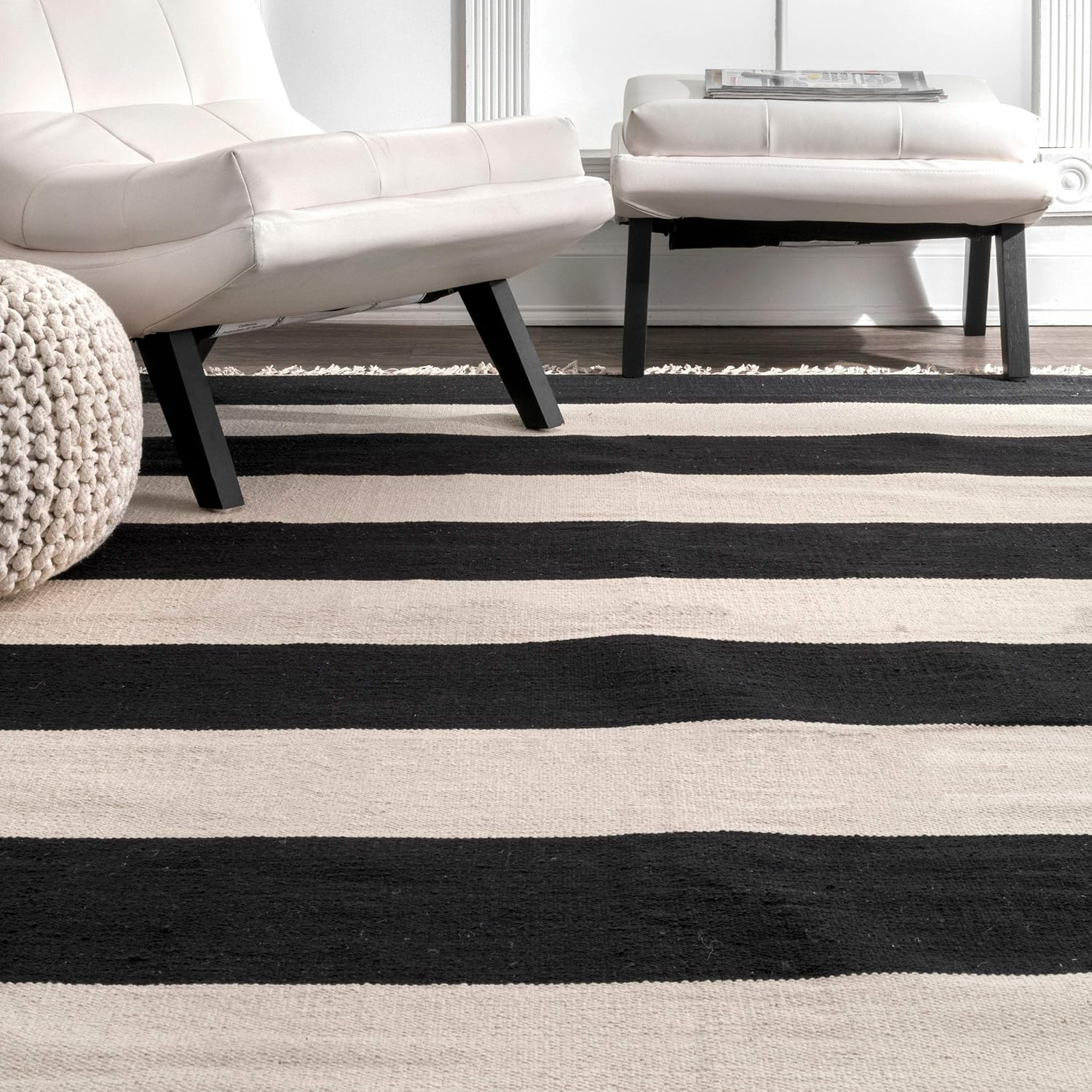 nuLOOM Ashley Striped Accent Rug, 3' x 5', Black