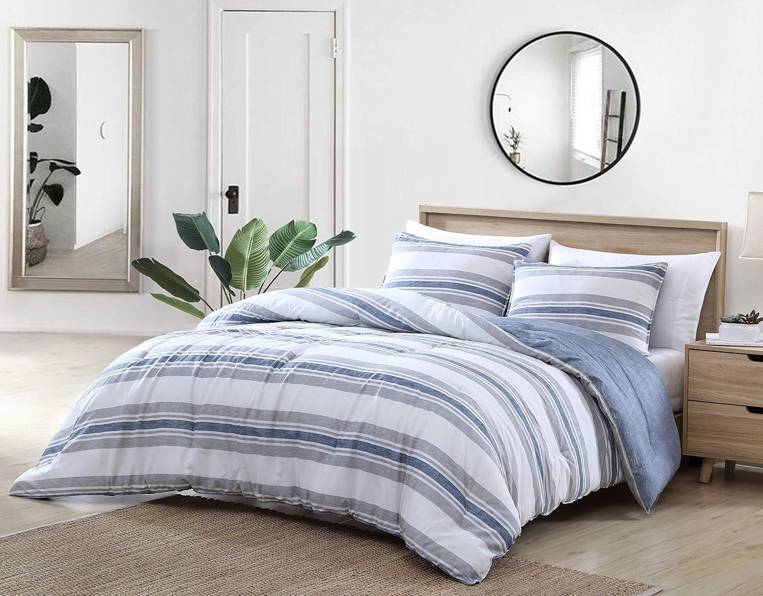 Nautica Nautica Bay Shore Cotton Reversible Navy Comforter Set
