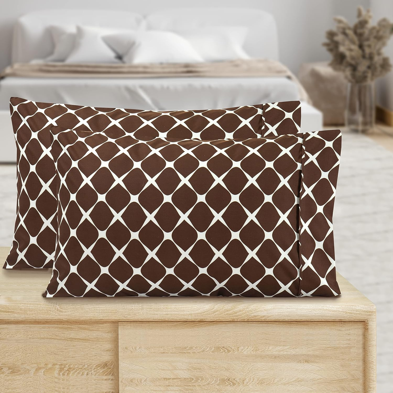 Mocassi Ultra-Soft Microfiber Pillowcase Set - Double Brushed - Hypoallergenic King Set of 2), Brown