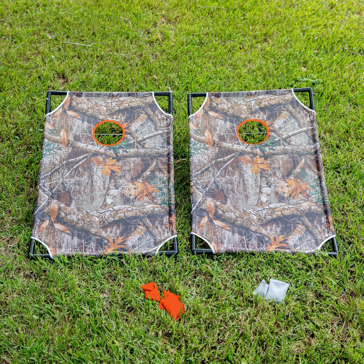 Realtree Forest Camo Portable Cornhole Toss Game with Nylon Carrying Case