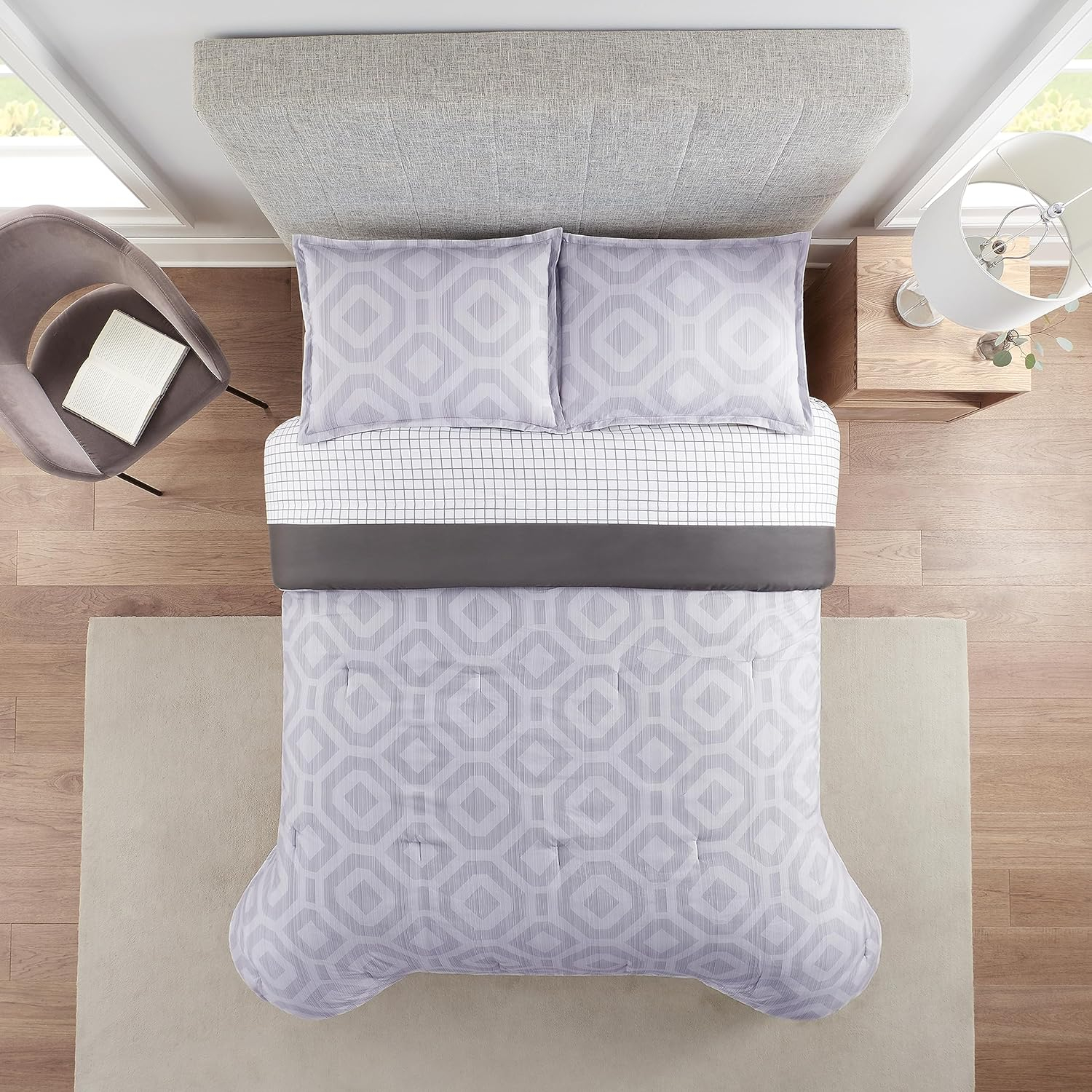 Serta Simply Clean Skyler Grey Textured Geometric 5-Piece Bedding Set, Queen