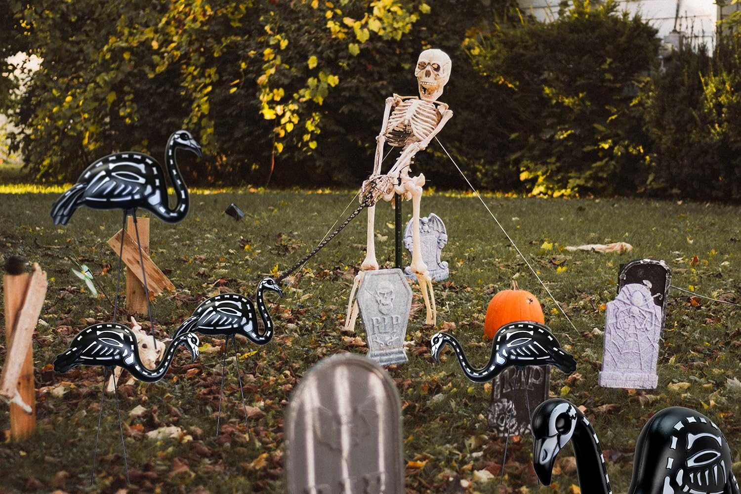 Giftexpress Black Halloween Flamingo Skeleton Outdoor Decor (4 Count)