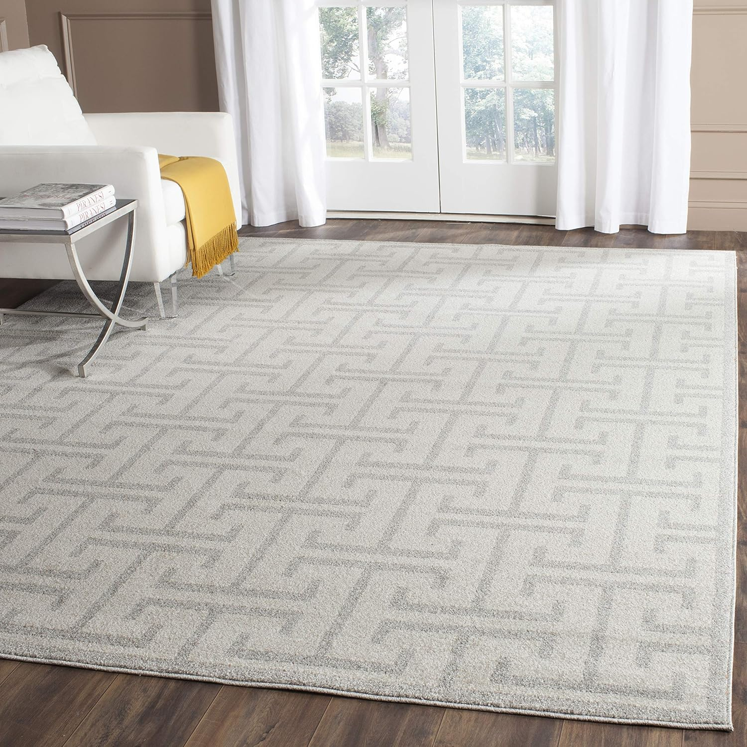 Ivory and Light Gray Rectangular 9' x 12' Synthetic Rug