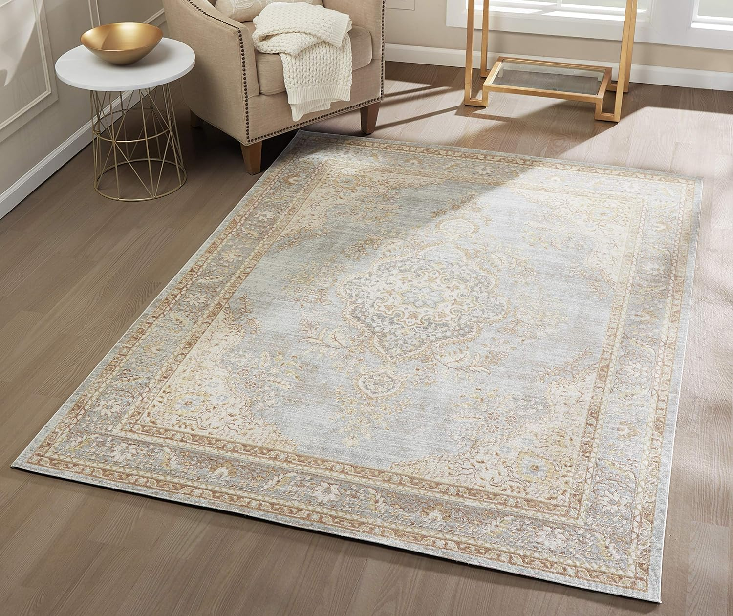 Momeni Isabella Polyester Machine Made Blue Area Rug 5'3" X 7'3"