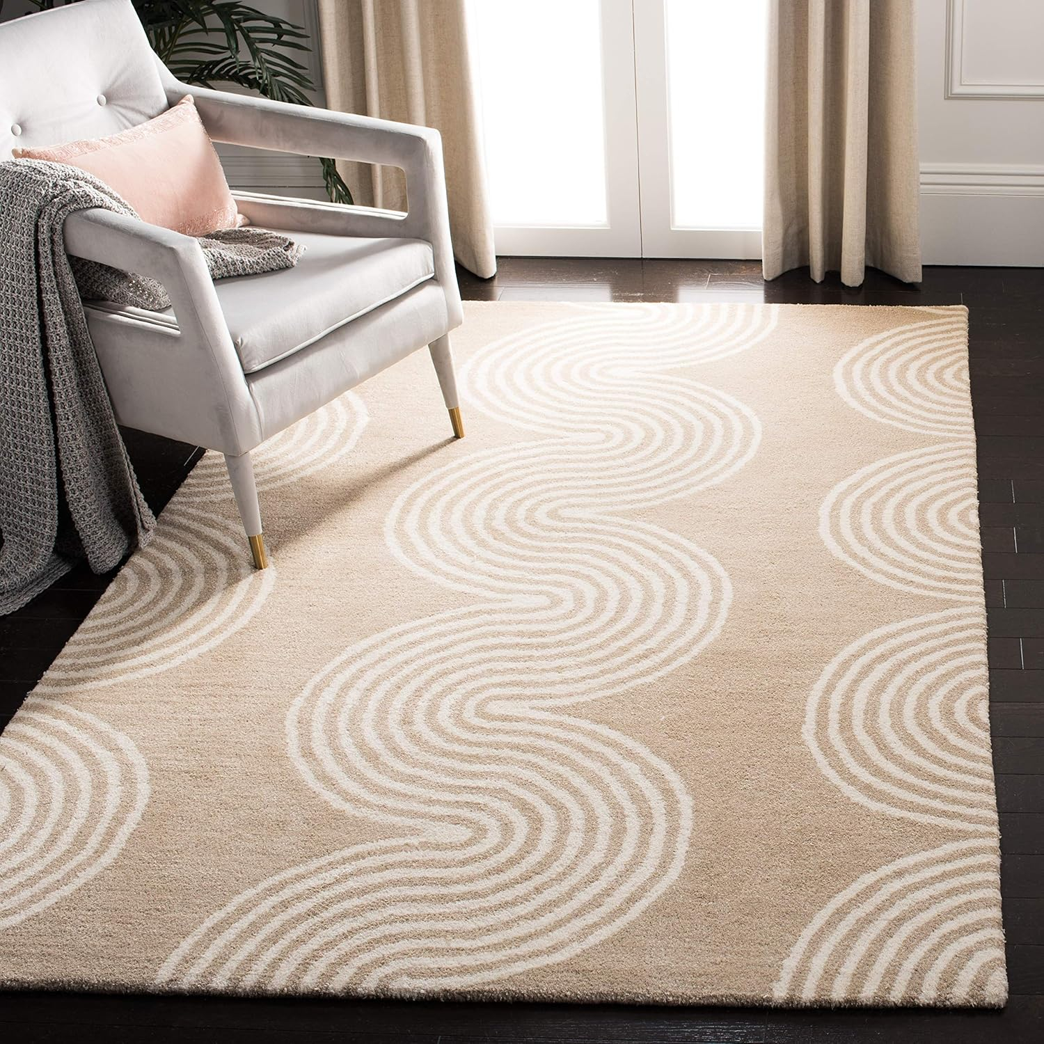 SAFAVIEH Chatham Jasmyn Geometric Wool Area Rug, Beige/Ivory, 5' x 8'