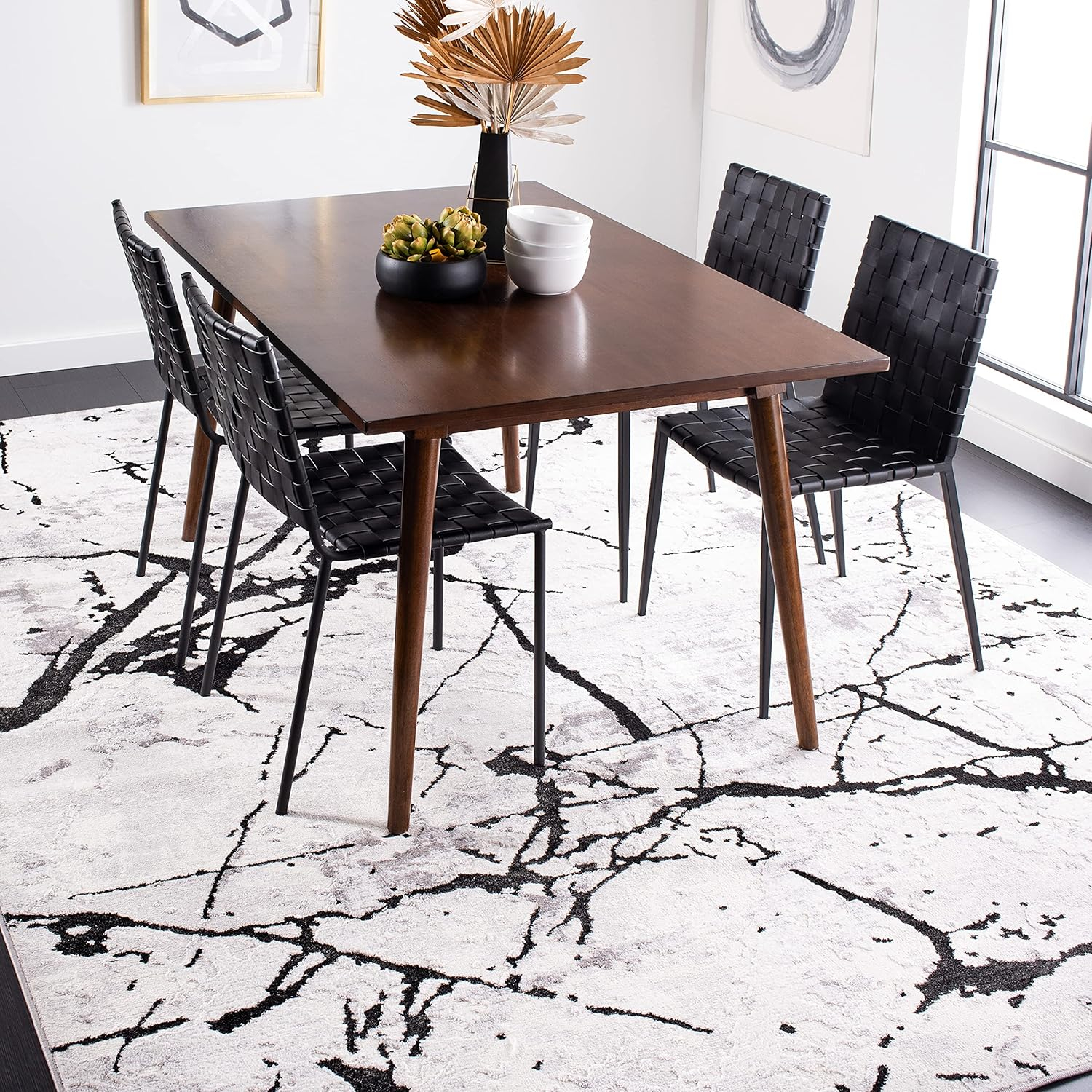 Handmade Round Gray and Black Abstract Synthetic Rug