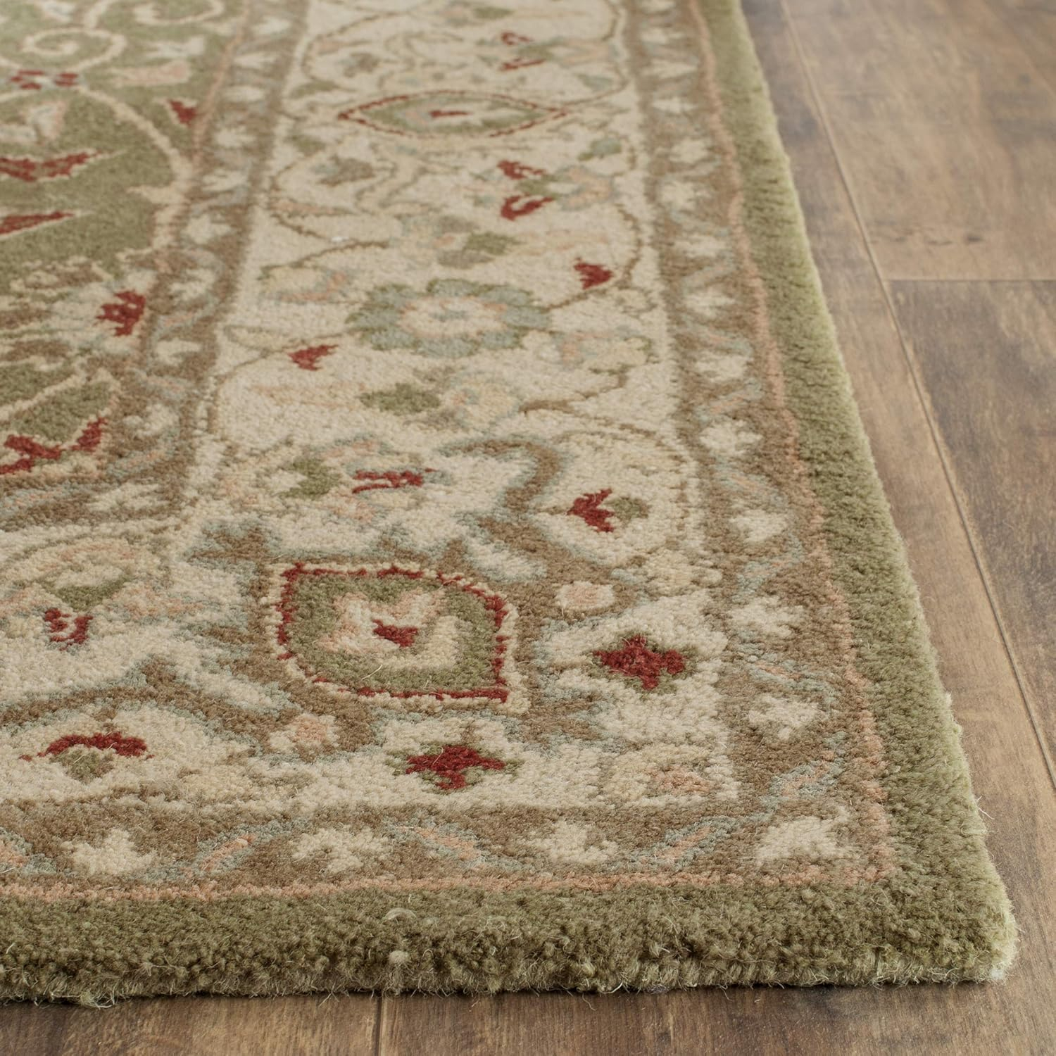 SAFAVIEH Antiquity Lilibeth Traditional Floral Wool Area Rug, Sage, 7'6" x 9'6"