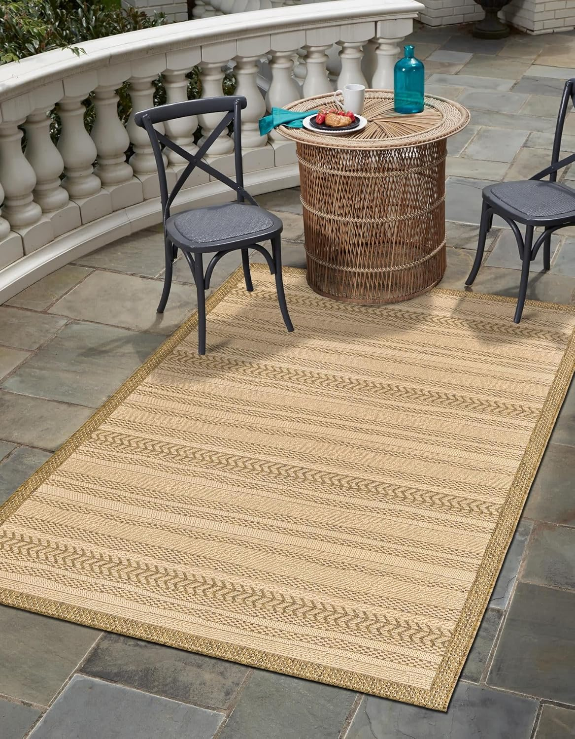 Unique Loom Lines Outdoor 5 x 8 (ft) Loomed Polypropylene Brown/Beige Rectangular Indoor/Outdoor Geometric French Country Area rug