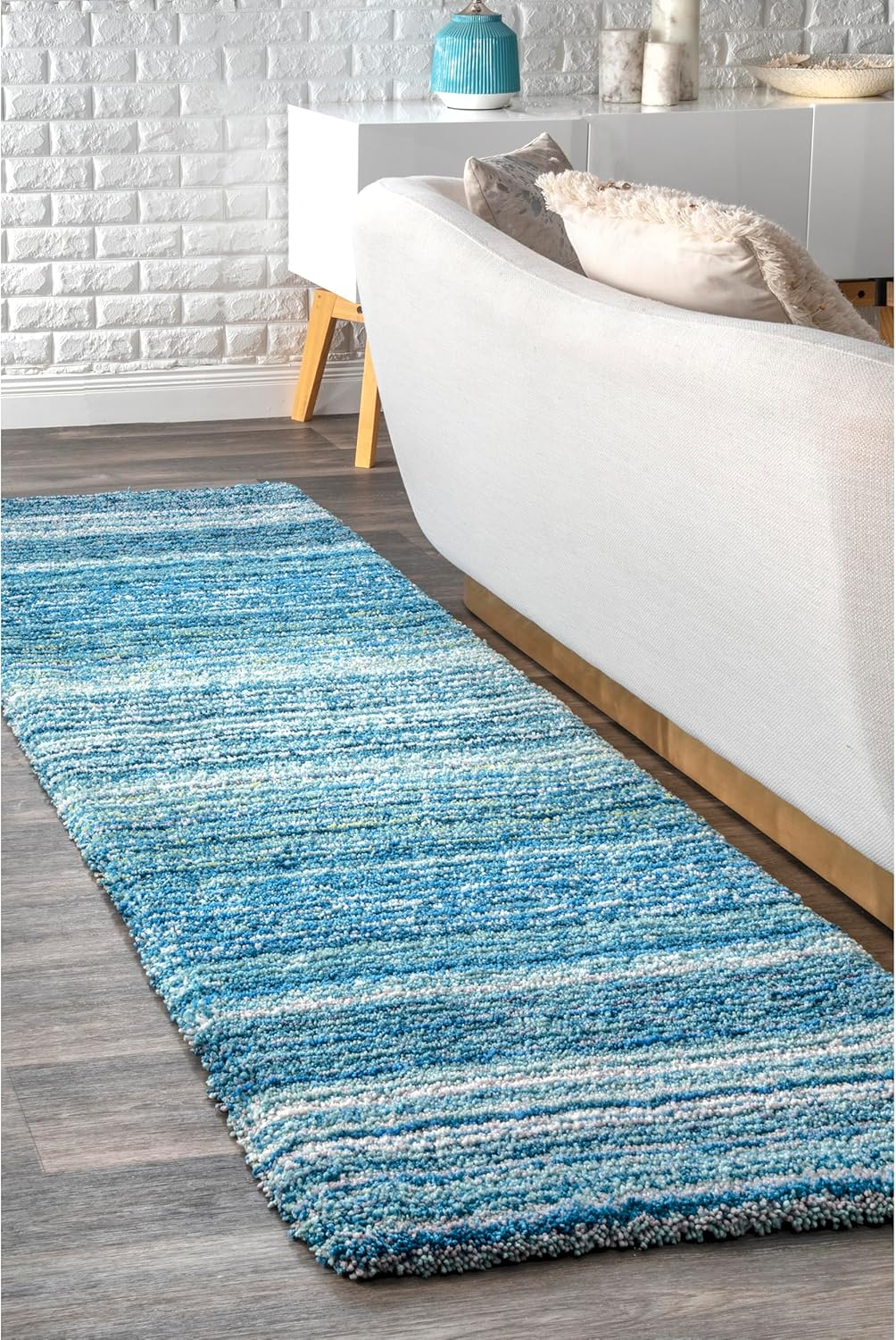 nuLOOM Classie Hand Tufted Shag Runner Rug, 2' 6" x 8', Sky Blue