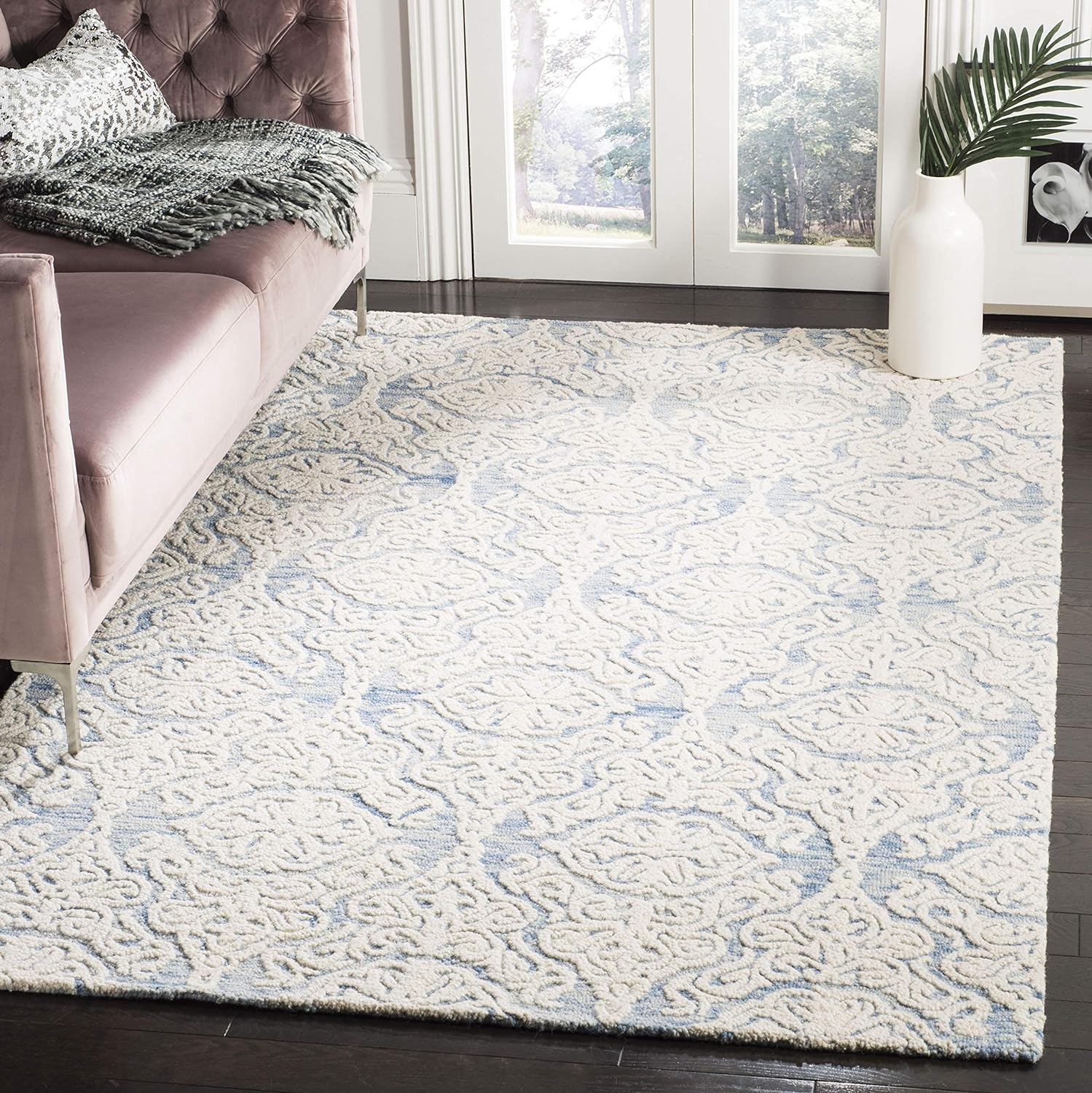 SAFAVIEH Blossom Asher Geometric Wool Area Rug, Blue/Ivory, 6' x 9'