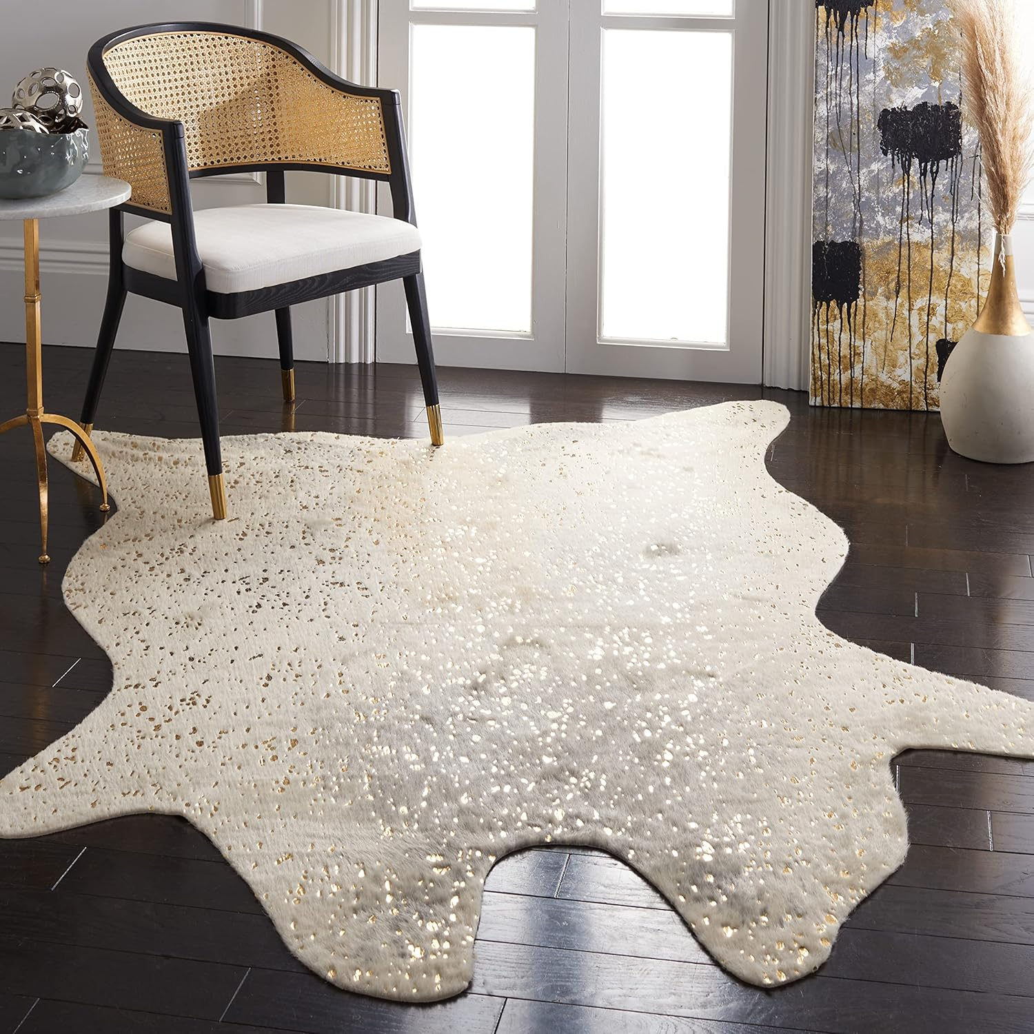 SAFAVIEH Faux Cow Hide Daithi Novelty Area Rug, Grey/Beige, 3' x 5'