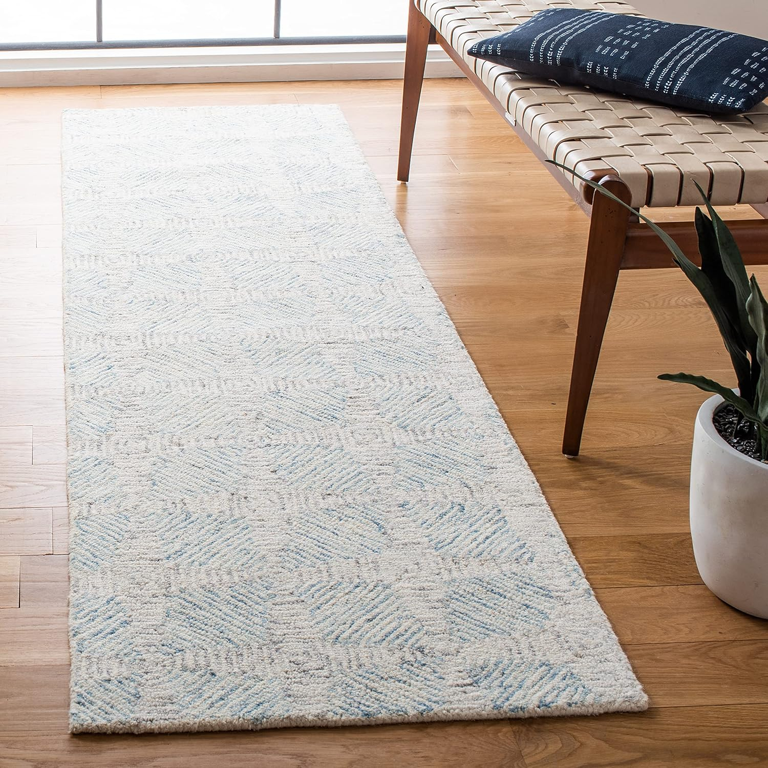 Safavieh  Handmade Abstract Stevana Modern Wool Rug 9' x 12' 9' x 12' Indoor, Handmade Living Room, Bedroom, Dining Room Rectangle