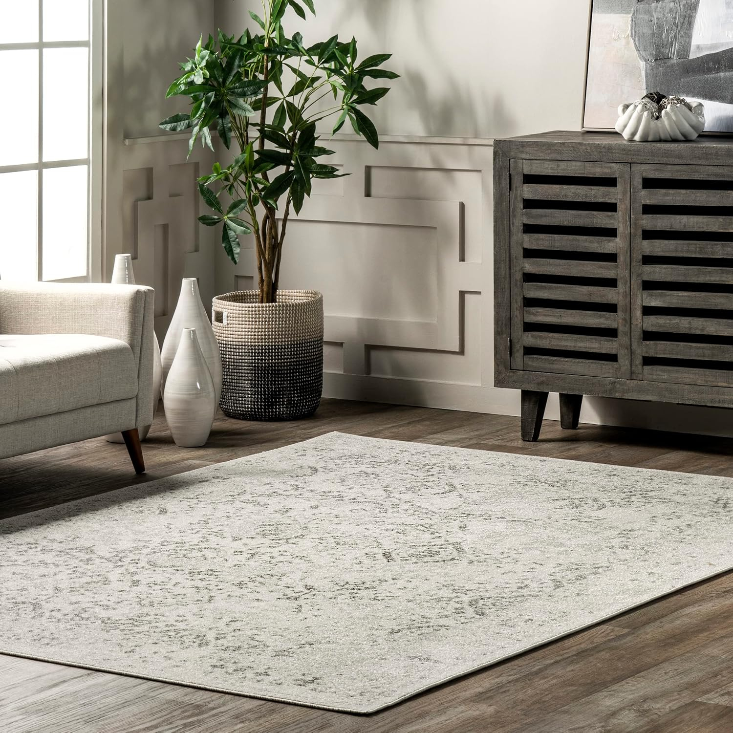 nuLOOM Odell Faded Vintage Ivory 6' 7" x 9' Vintage Area Rug