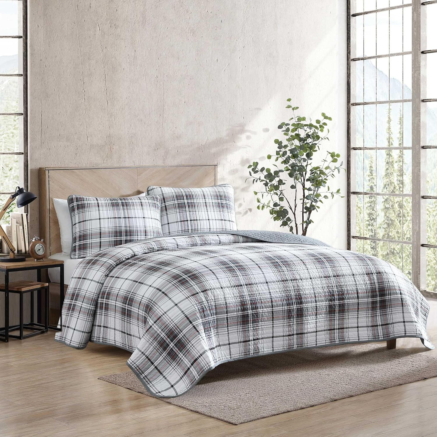 Eddie Bauer - Twin Quilt Set, Reversible Cotton Bedding with Matching Sham, Plaid Home Decor for All Seasons (Alder Plaid Grey, Twin)