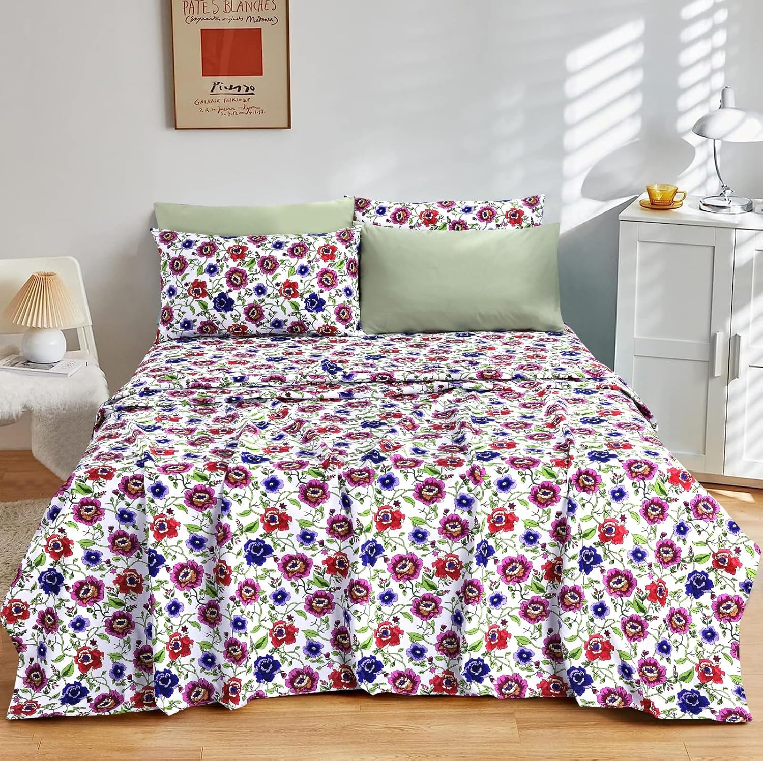 Luxior Collection 100% Cotton 4 Pcs Bed Sheets Set, 144TC, Deep Pocket upto 16" (1 Flat 1 Fitted 2 Pillowcases)