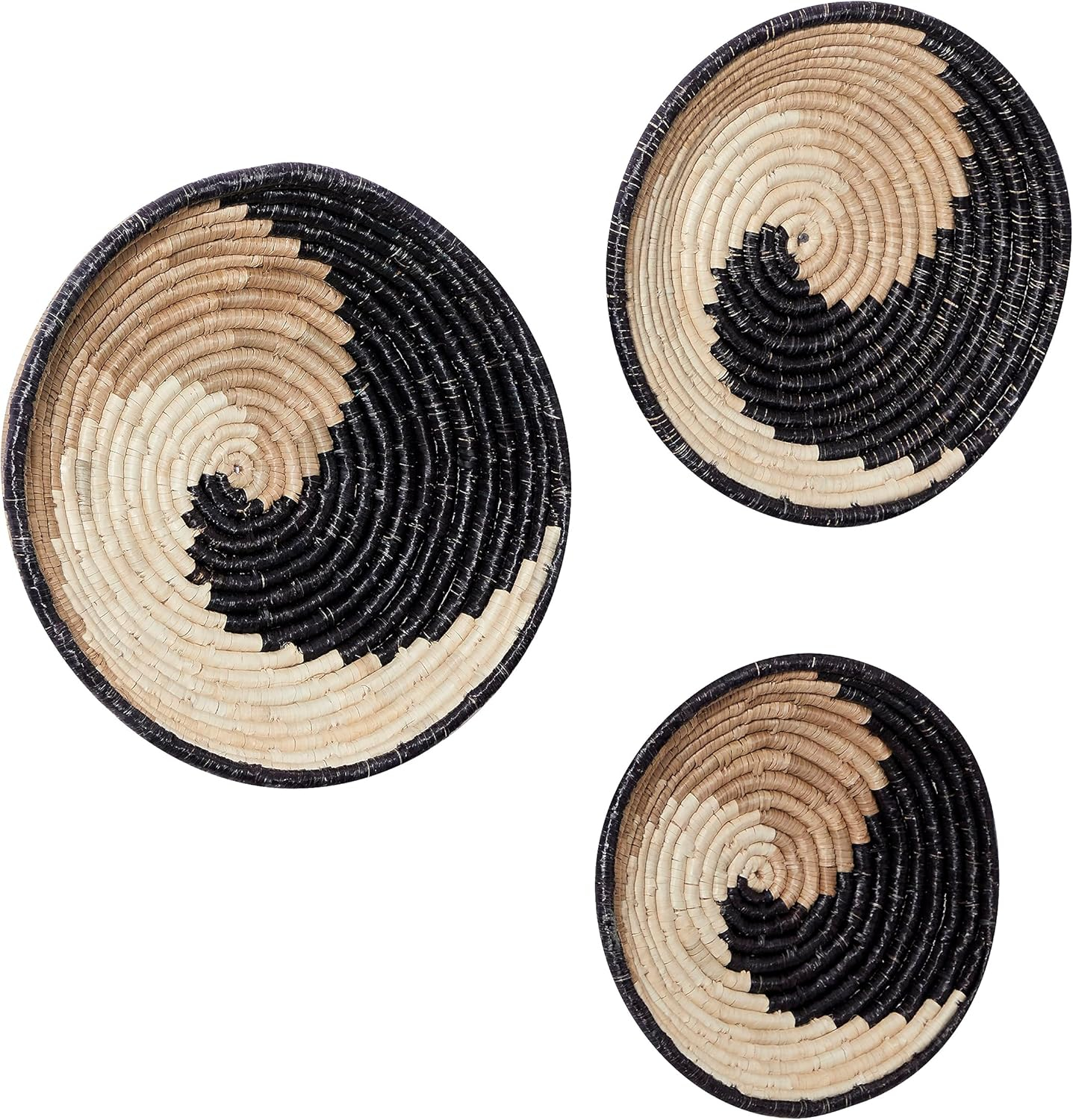 Deco 79 Seagrass Plate Handmade Home Wall Decor Spiral Basket Wall Sculpture, Set of 3 Wall Art 20", 18", 16"H, Black