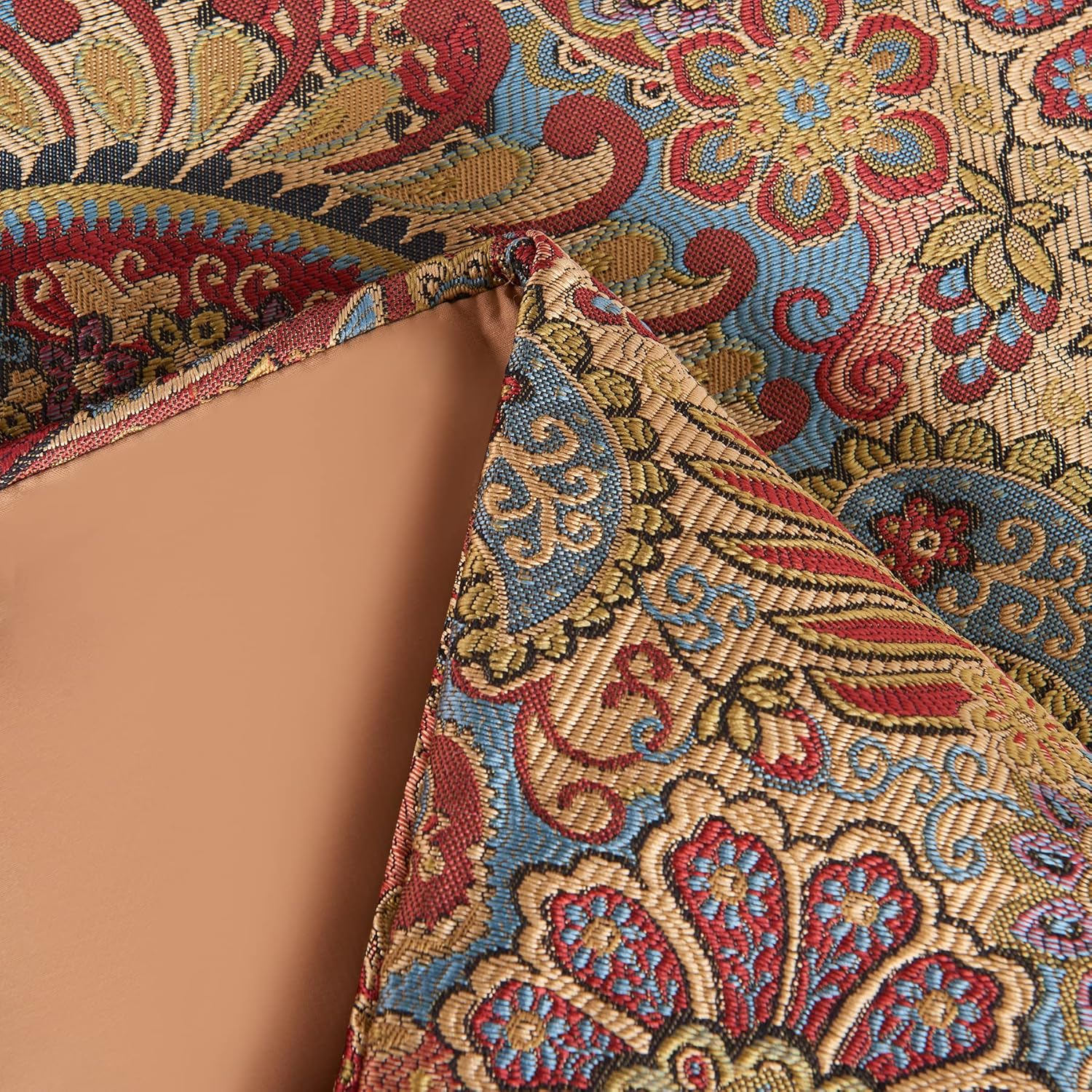 Full Leopard Print Cotton Comforter Set with Paisley Pattern