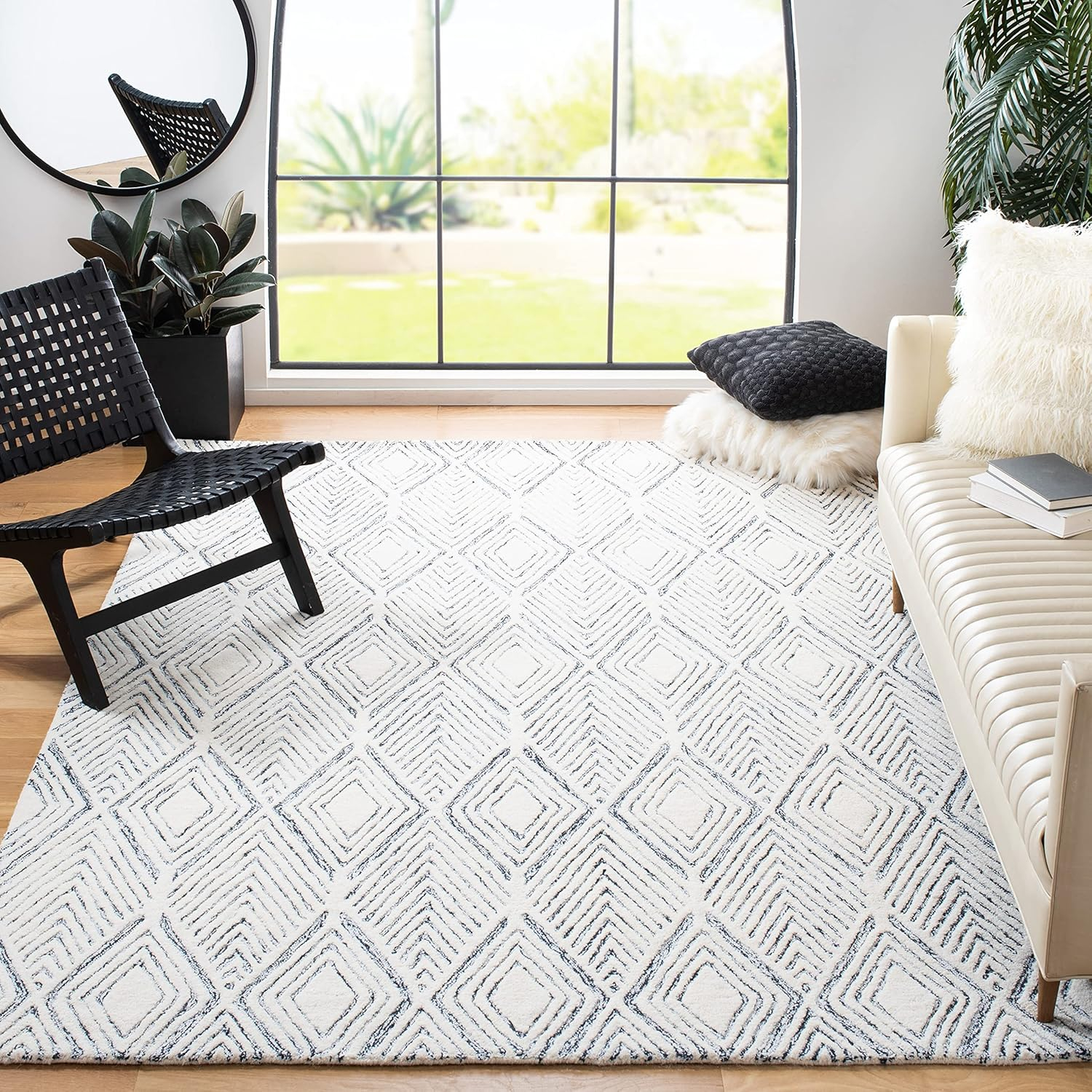 SAFAVIEH Abstract Jeneka Geometric Area Rug, Ivory/Charcoal, 3' x 5'