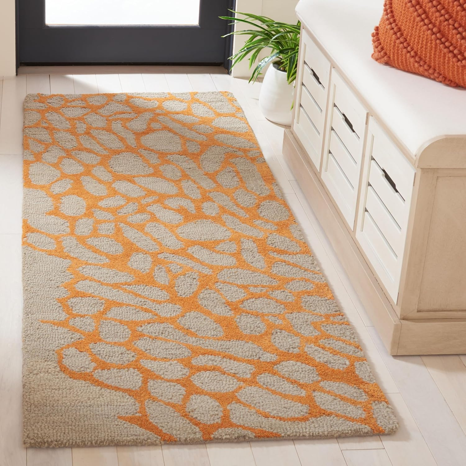 SAFAVIEH Blossom Clarence Abstract Runner Rug, Grey/Orange, 2'3" x 6'