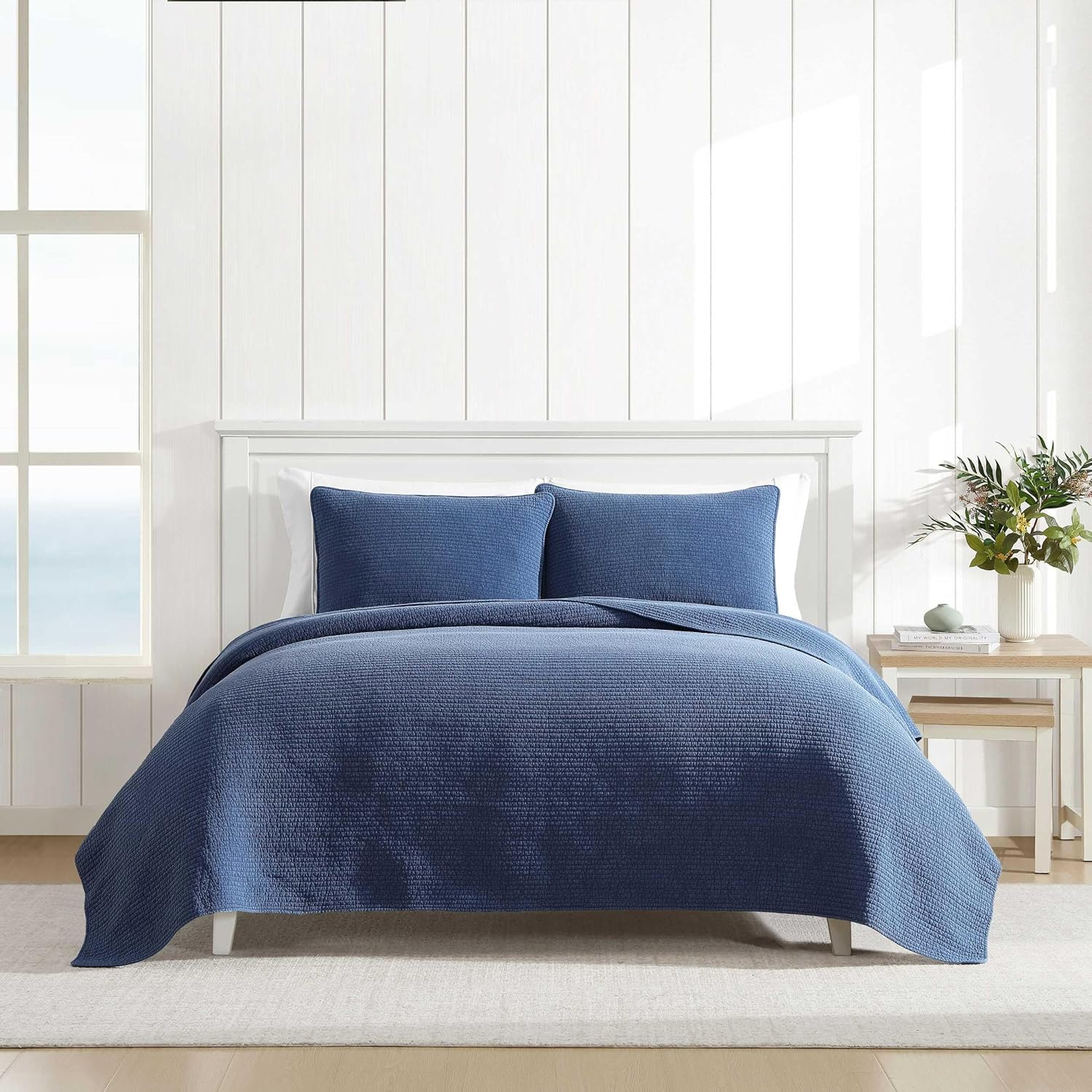 Deep Dive Wash Organic Cotton King Quilt Set in Navy