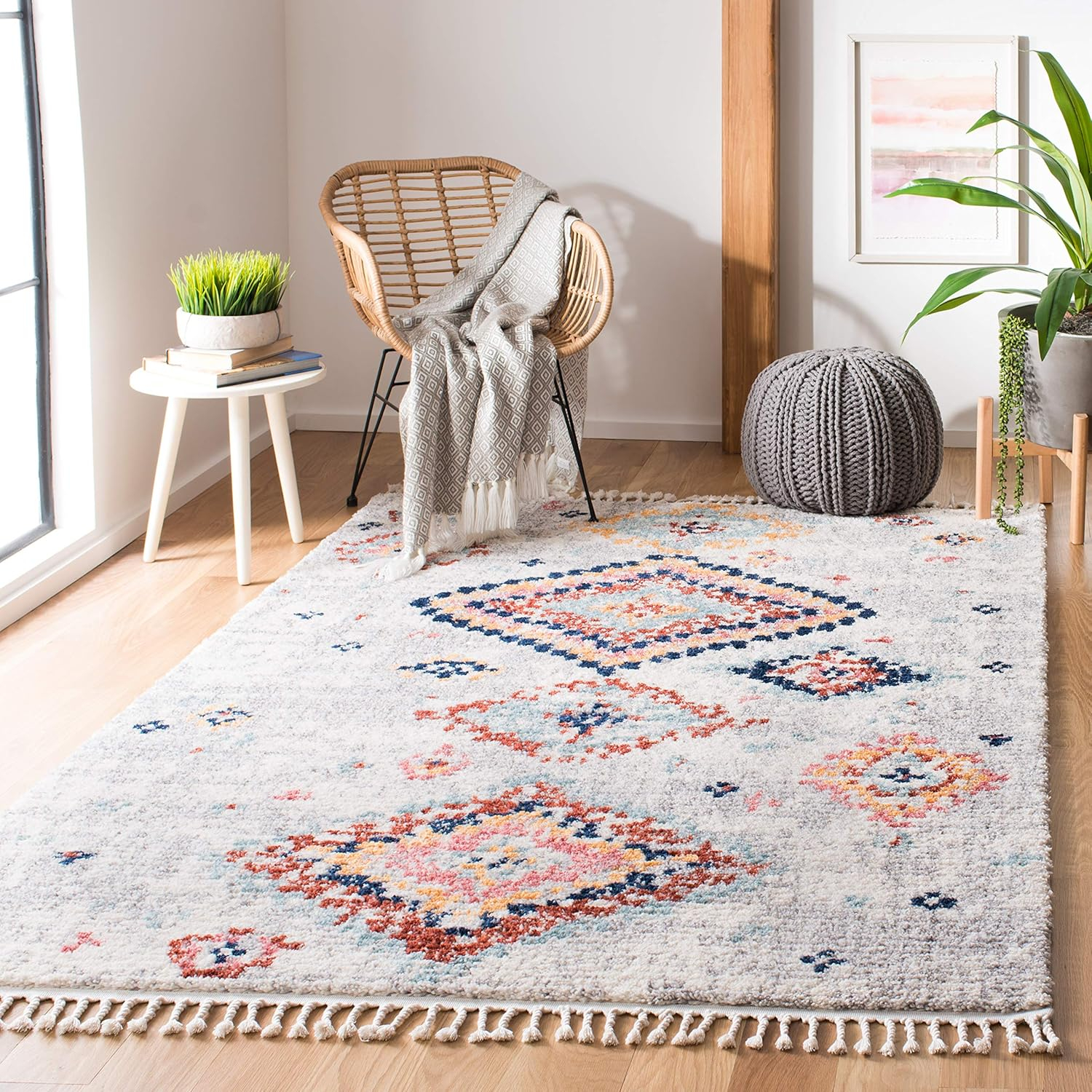SAFAVIEH Morocco Collection MRC954A Ivory / Multi Rug