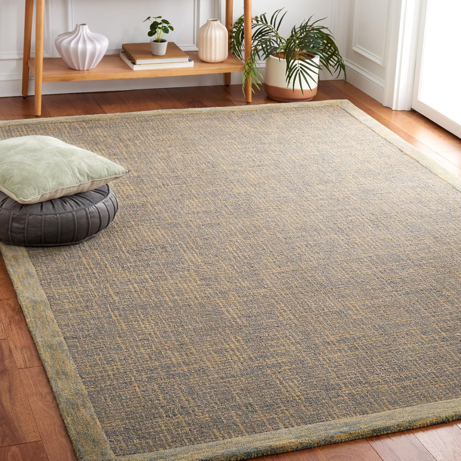 SAFAVIEH Abstract Collection Area Rug - 5' x 8', Gold & Grey, Handmade Wool, Ideal for High Traffic Areas in Living Room, Bedroom (ABT220B)