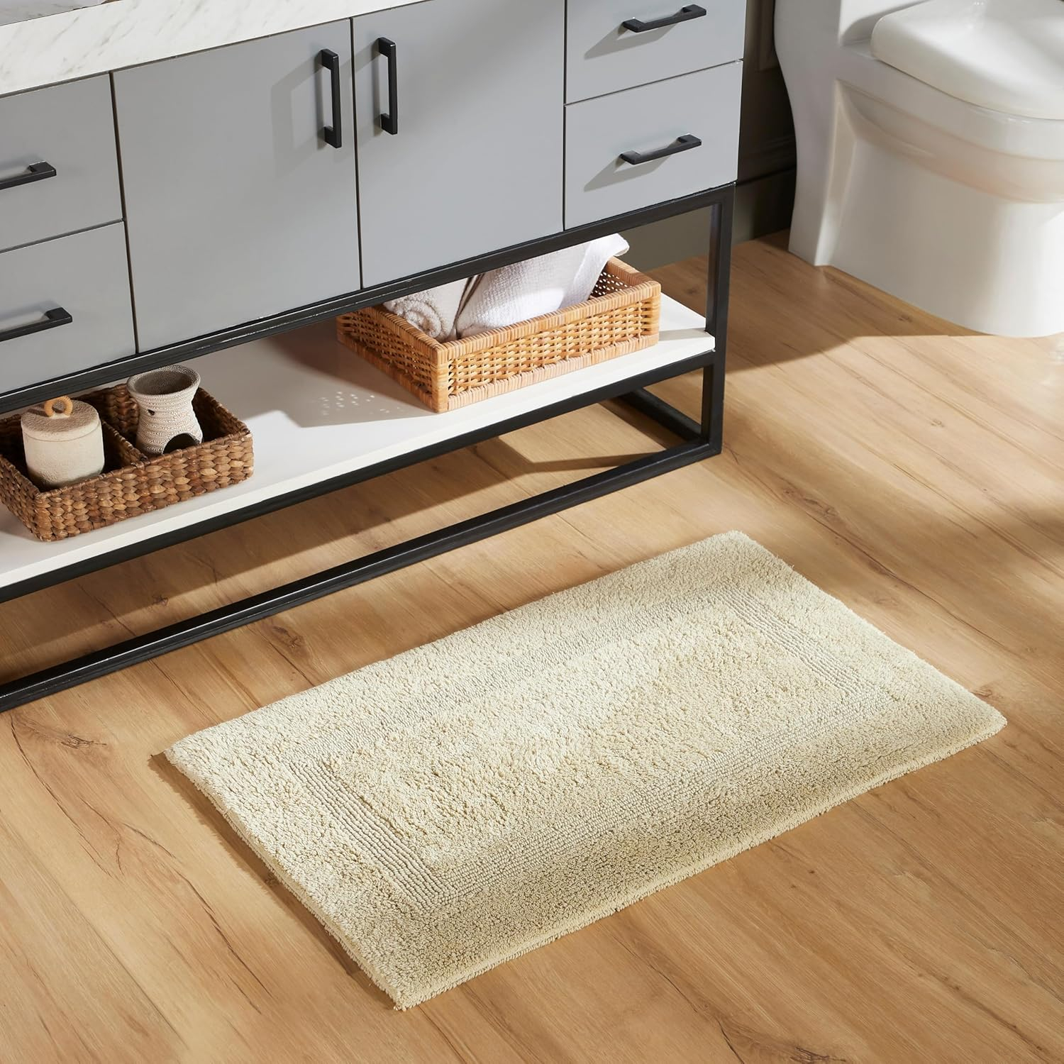 Better Trends 21" x 34" Premium Bathroom Rug Mat, 100% Cotton, Extra Soft Tufted Door Mat, Water Absorbent & Reversible Bath Mat (Sand) Lux Collection