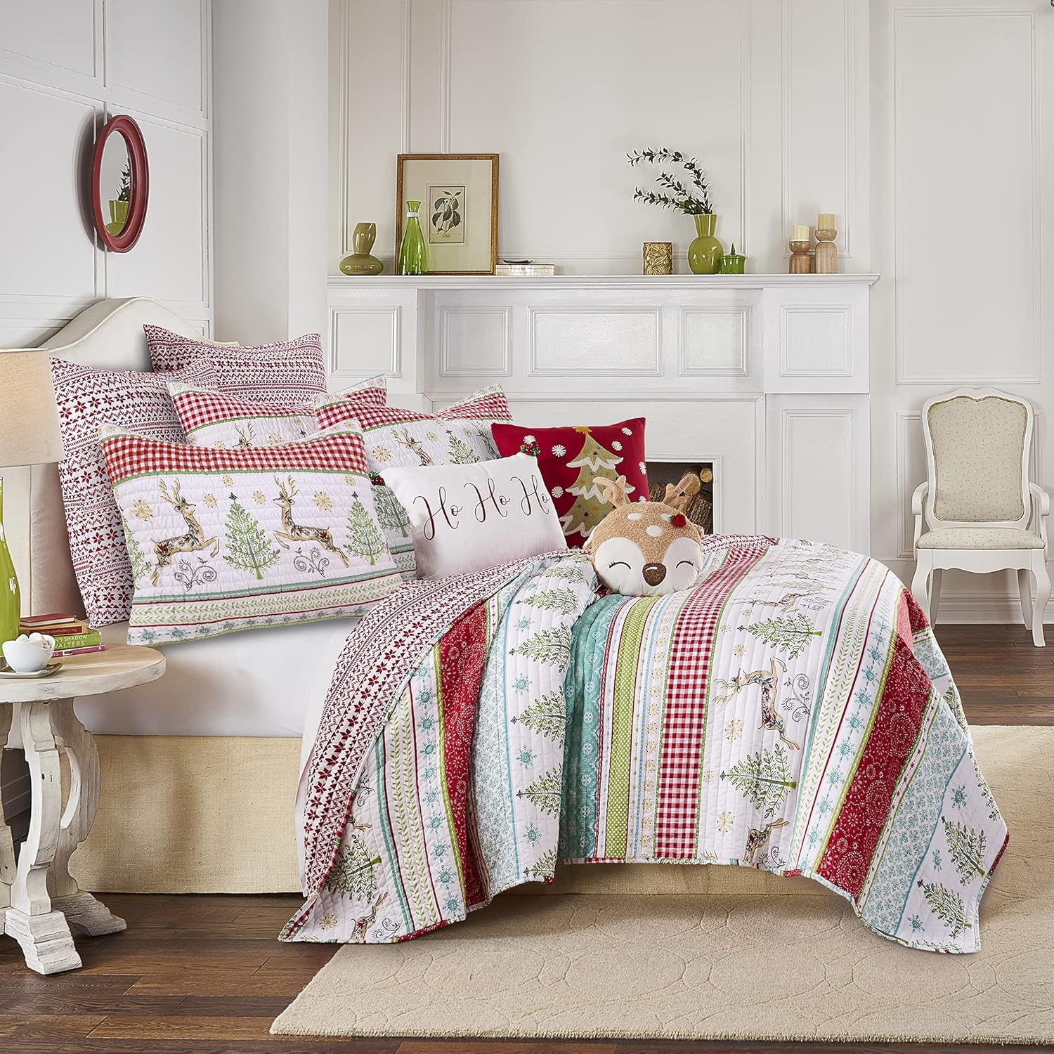 Levtex Home Merry & Bright Comet and Cupid Collection Microfiber Quilt, Twin