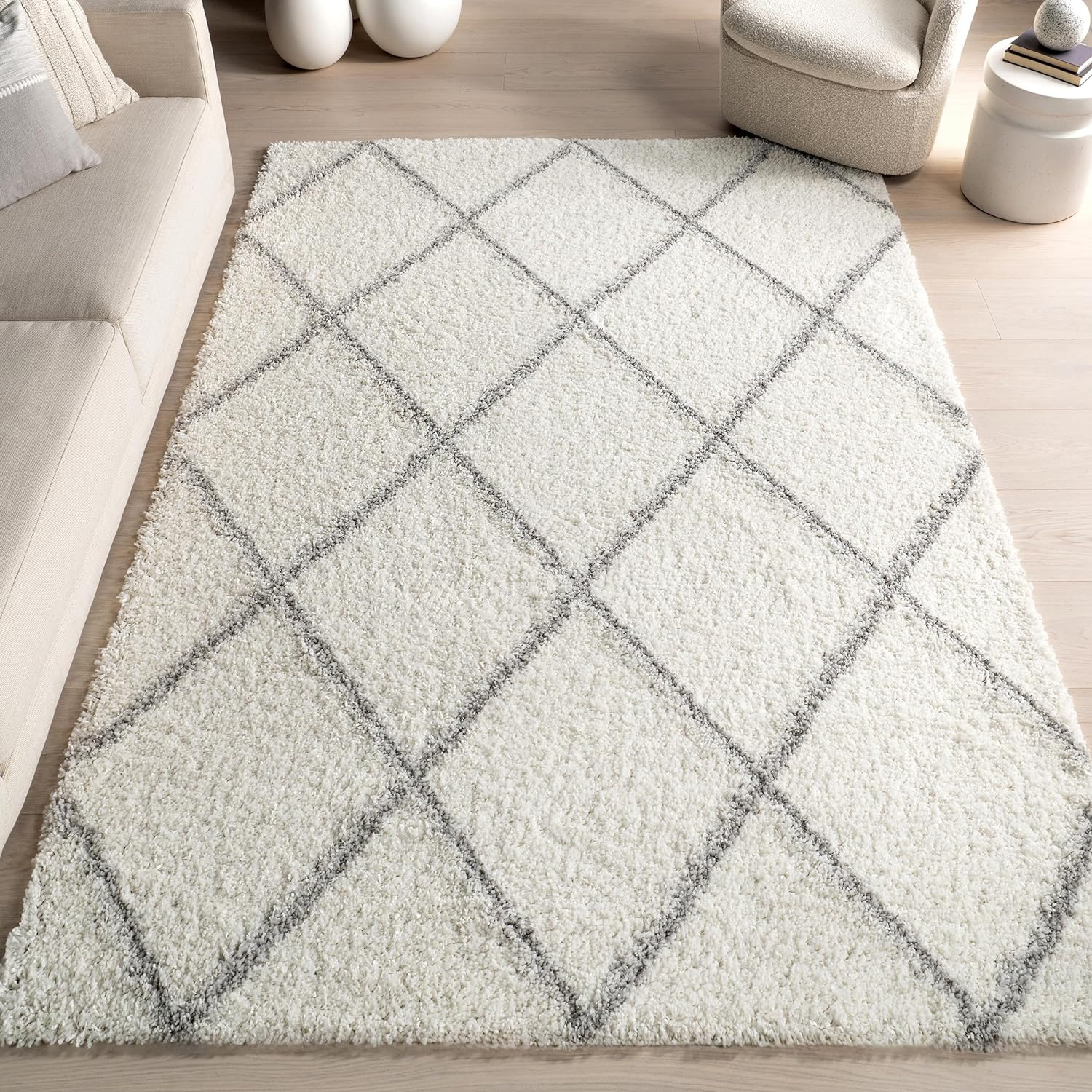 nuLOOM Trellis Cozy Soft & Plush Shag Area Rug, 6' 7" x 9', White