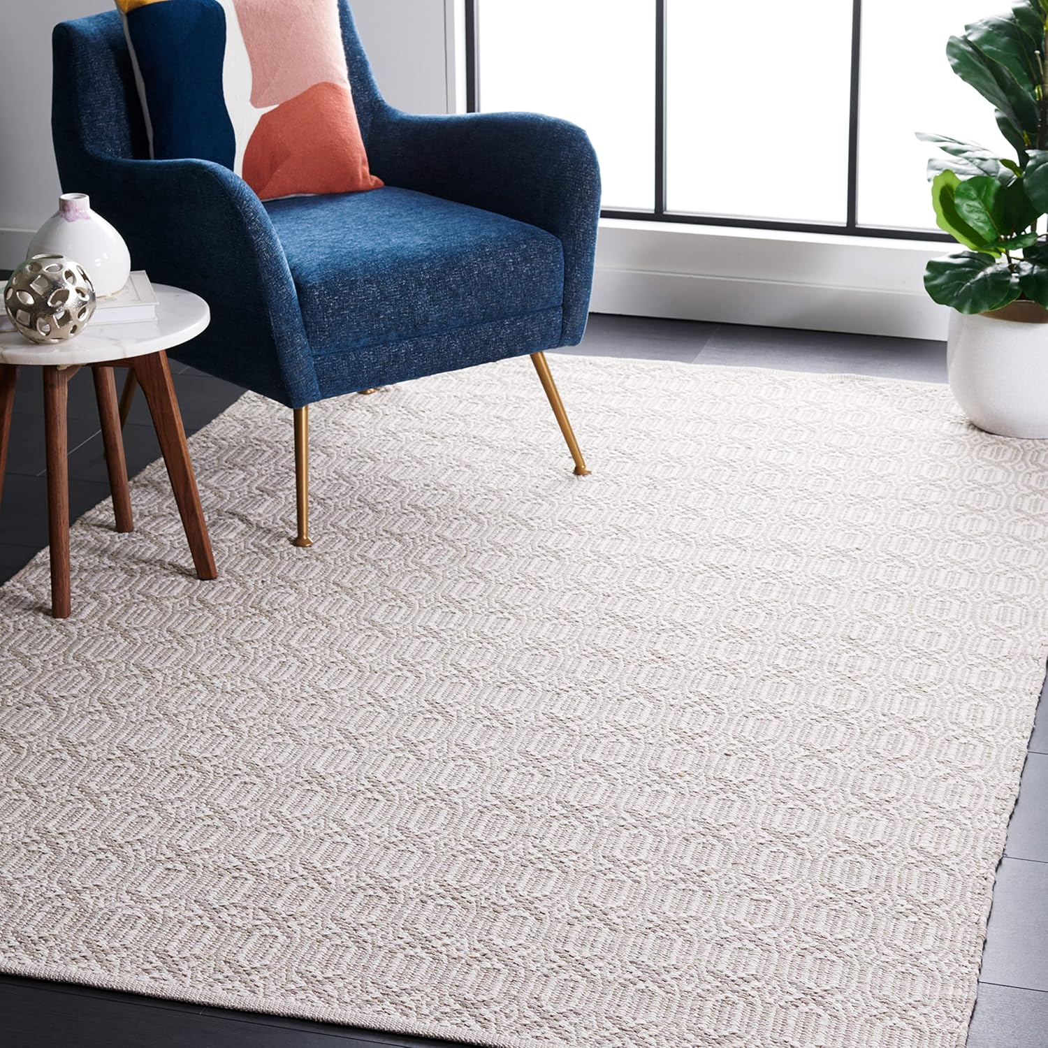 Montauk MTK333 Hand Woven Indoor Accent Rug - Ivory/Grey - 3'x5' - Safavieh.