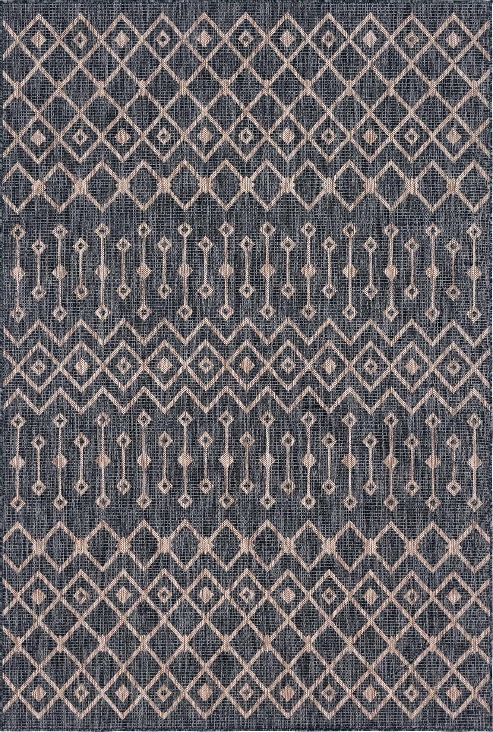 Charcoal Gray Trellis 6' x 9' Synthetic Outdoor Rug
