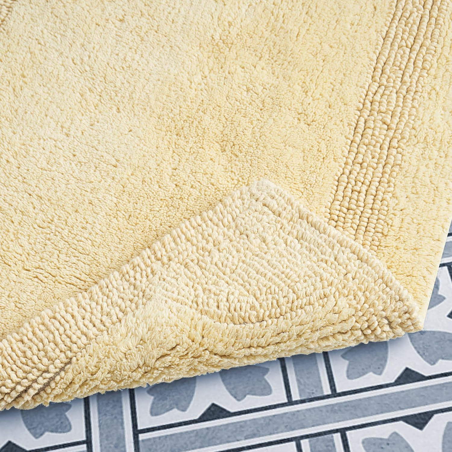 Reversible Yellow Cotton 2-Piece Bath Mat Set