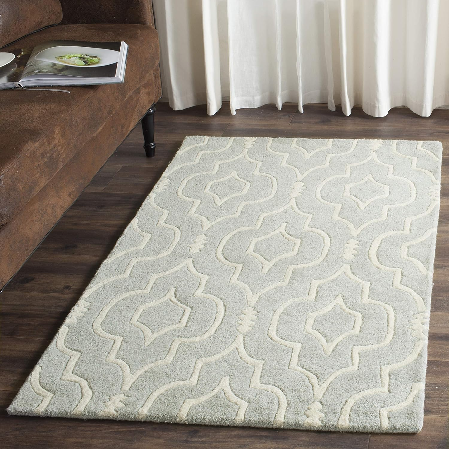 SAFAVIEH Chatham Xanthia Geometric Wool Area Rug, Grey/Ivory, 4' x 6'