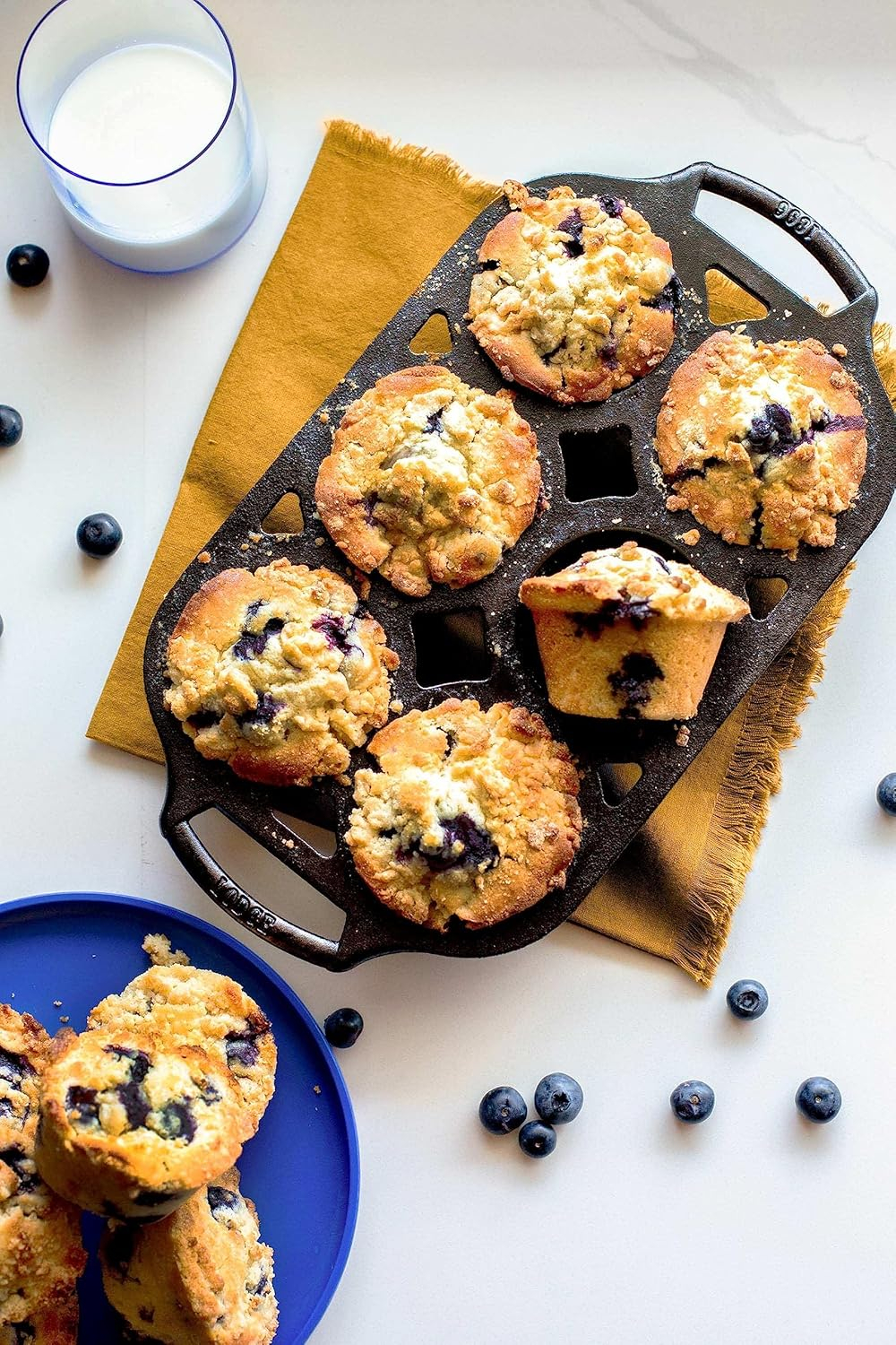 Lodge Gray Cast Iron 6-Cup Non-Stick Muffin Pan