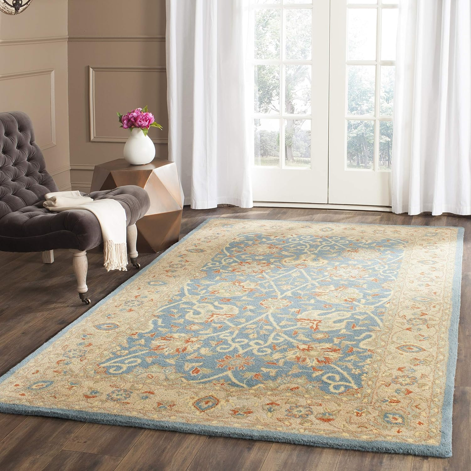 SAFAVIEH Antiquity Lilibeth Traditional Floral Wool Area Rug, Blue, 5' x 8'